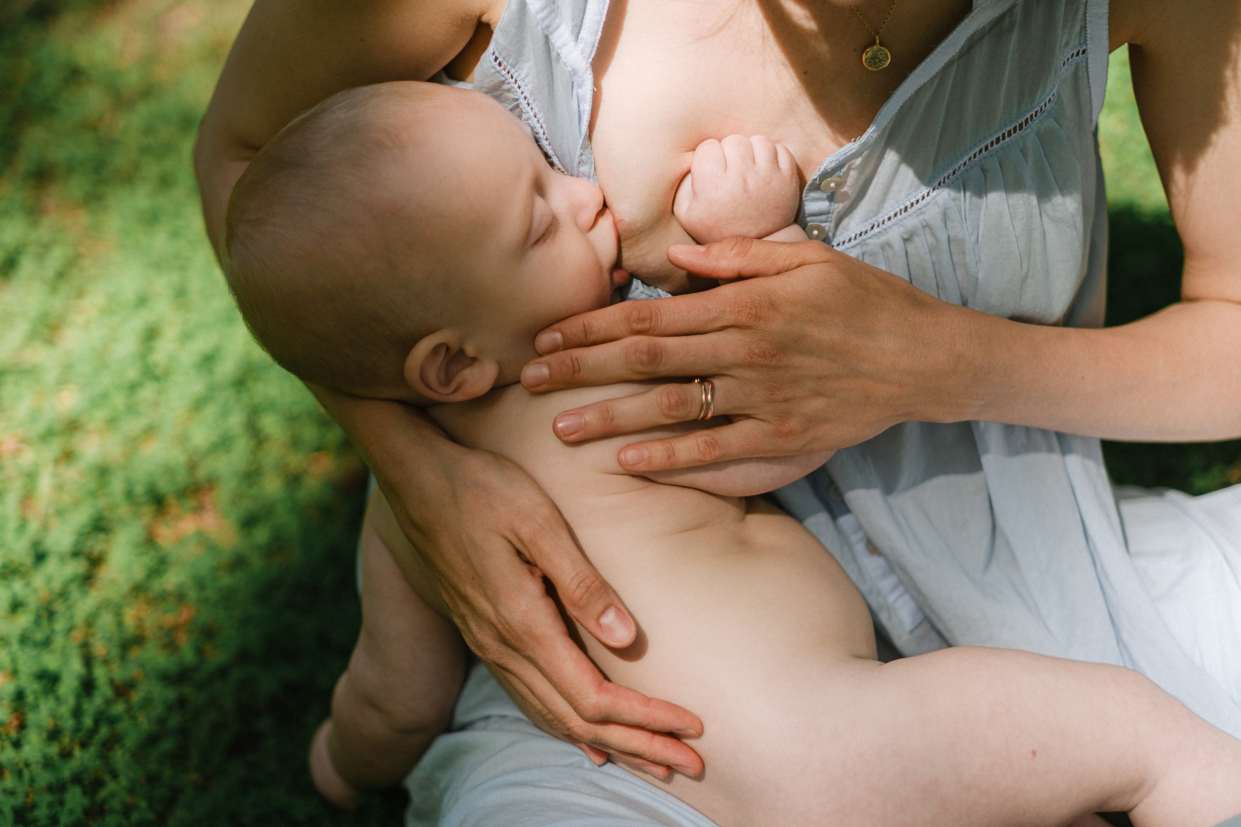 The Fleeting Beauty of Motherhood: Why Being in the Photo Matters. Family Photographer Anna Dobrovolskaia | Richmond, VA