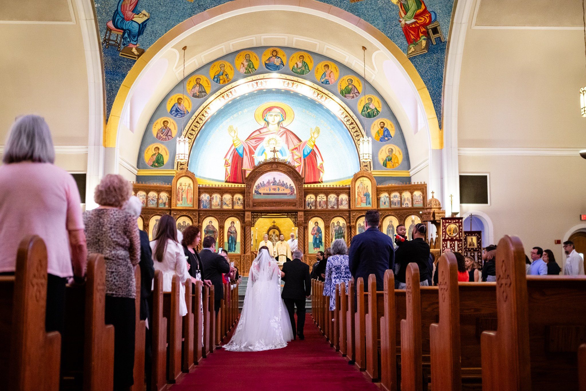 St George Greek Orthodox Church Wedding. Wedding and portrait photography in Greenville SC