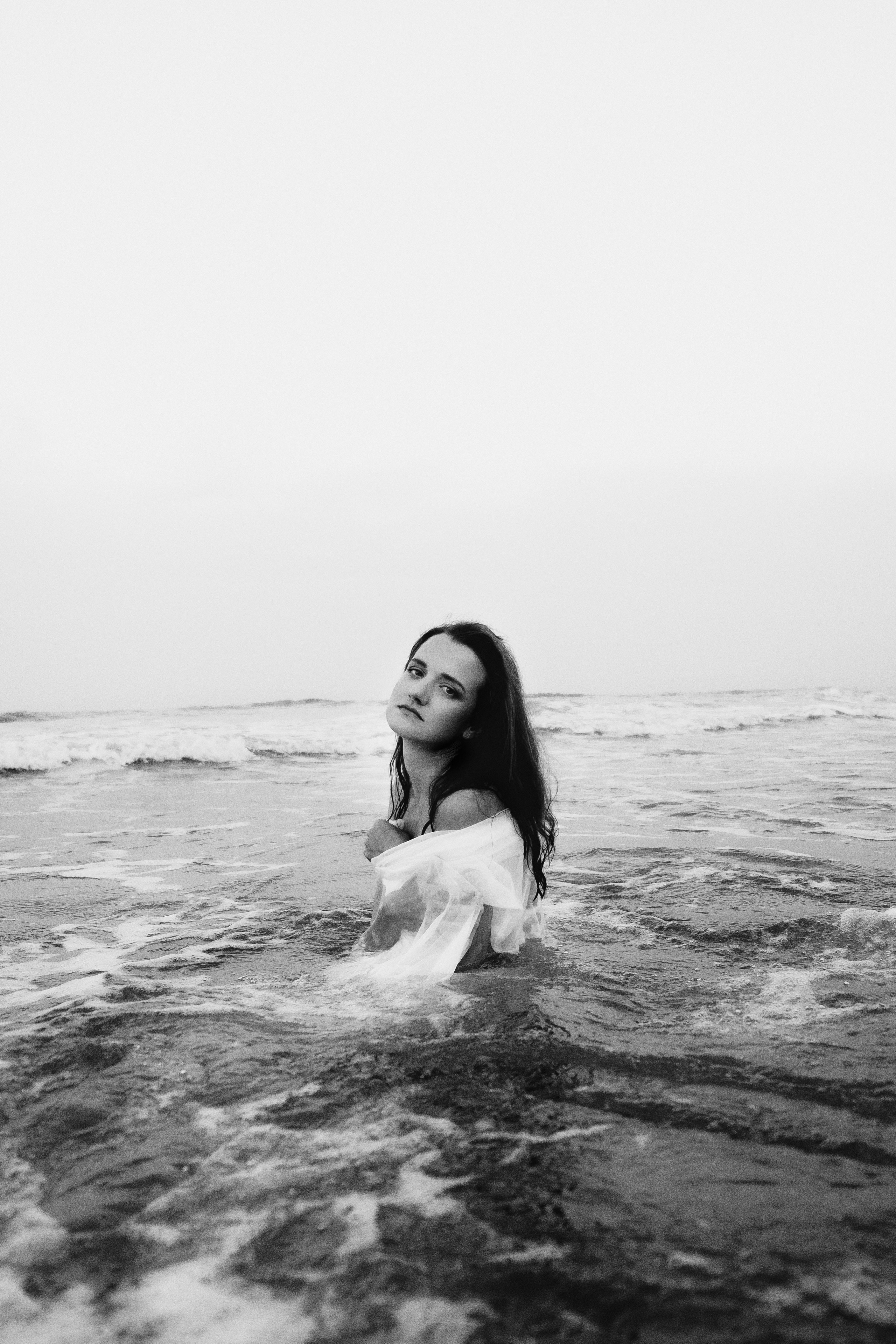Atmospheric photo session by the sea