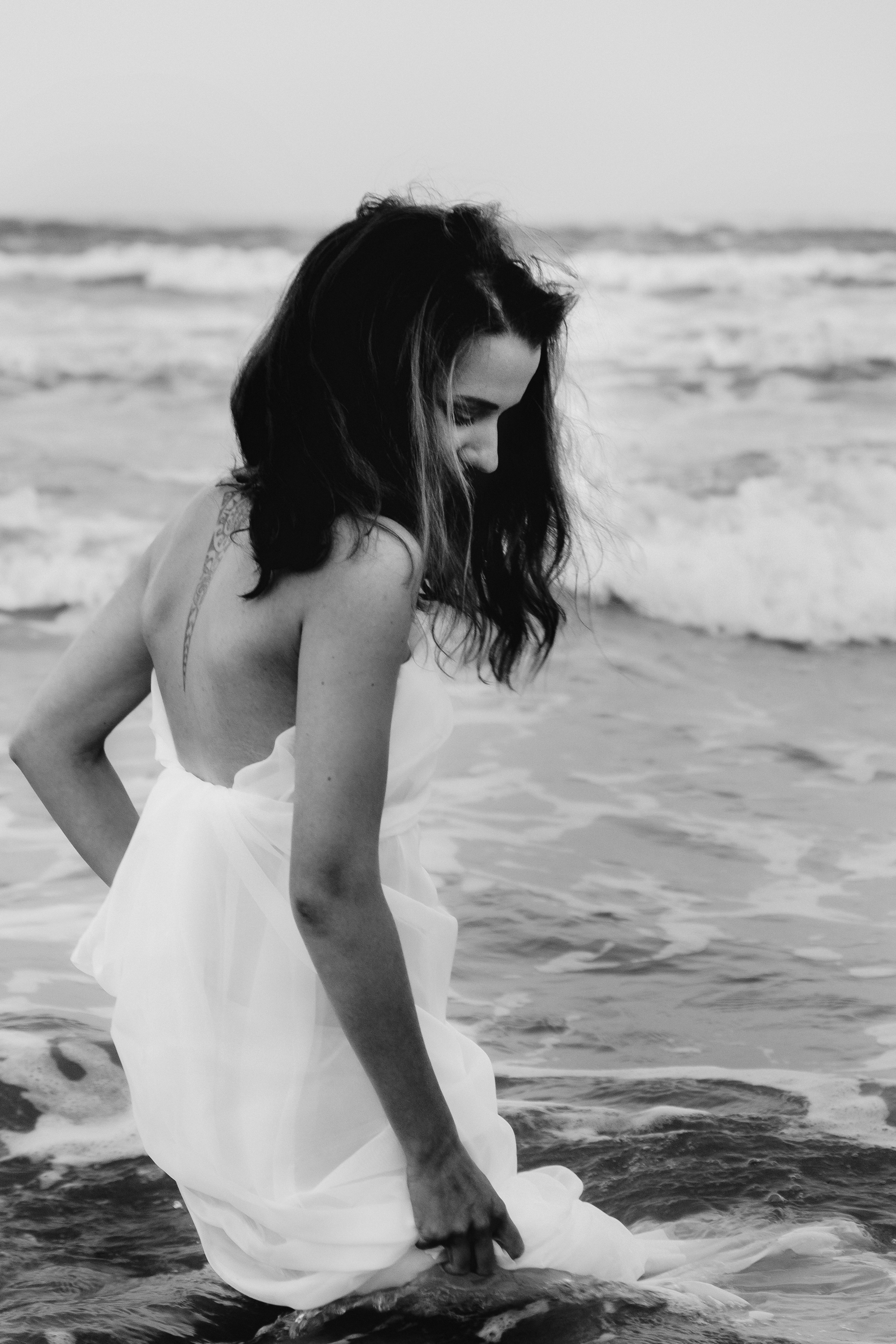 Atmospheric photo session by the sea