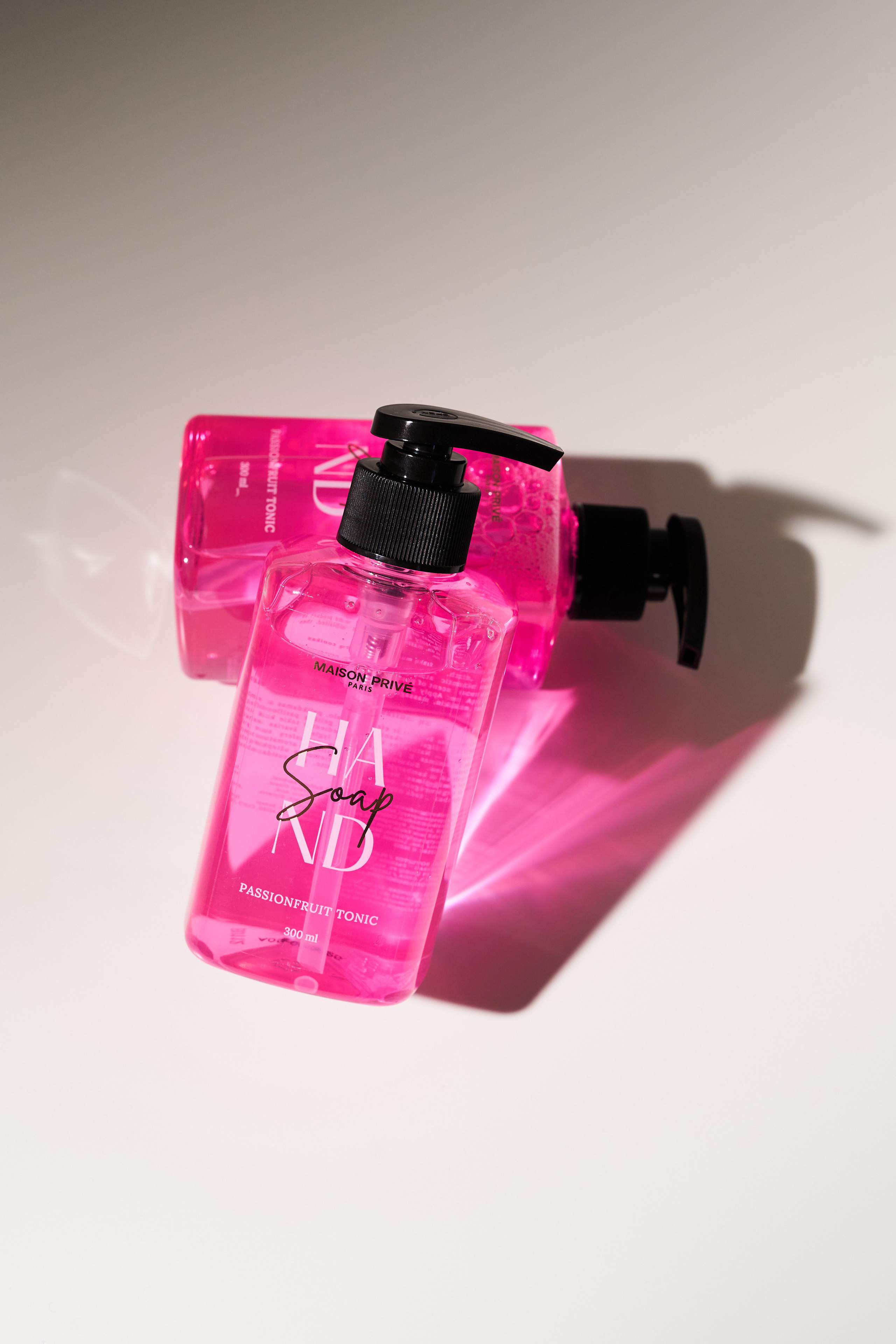 “Maison Prive” įvaizdinė fotosesija. Fotografas Jevgenijus Misevič — misevicphoto.com