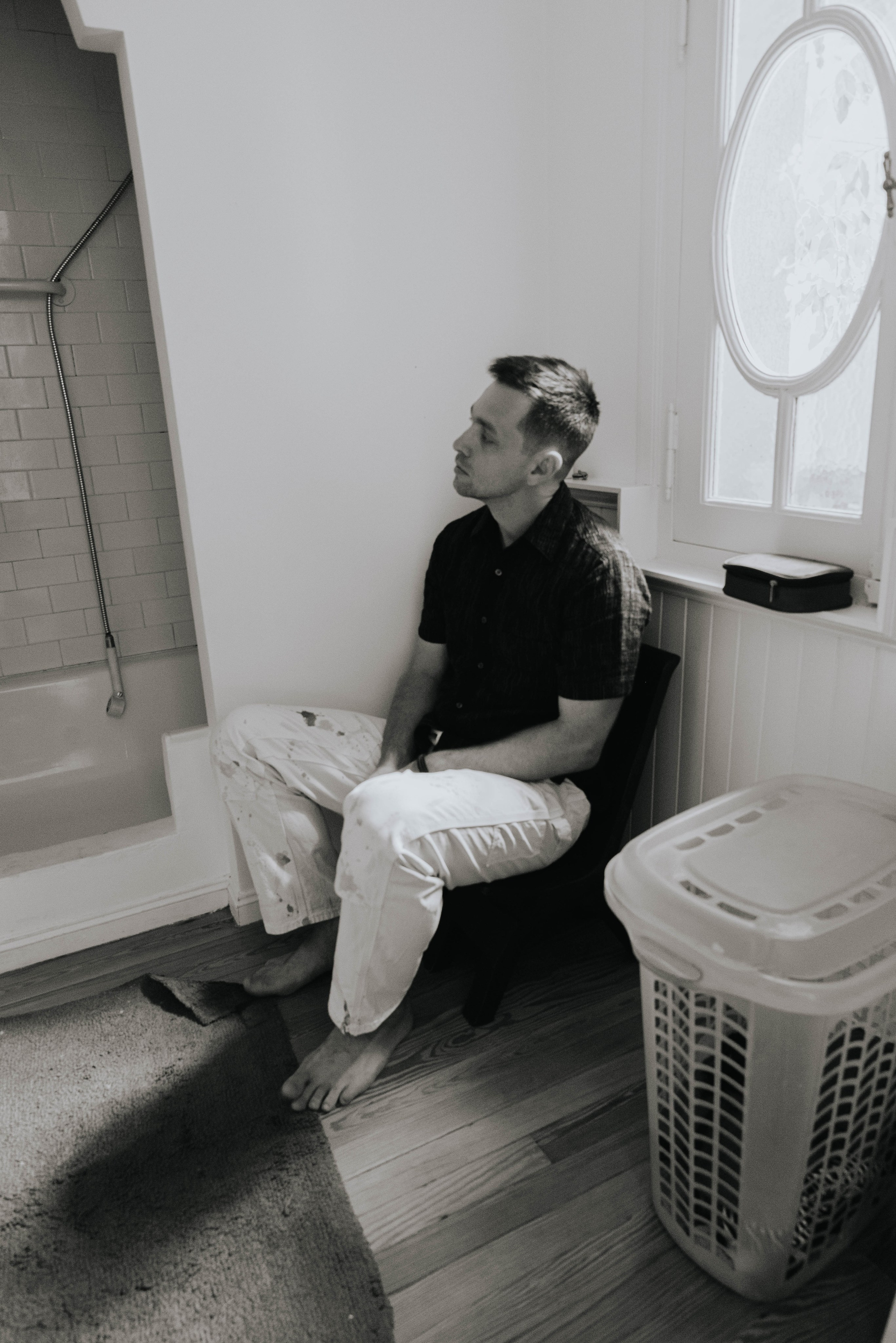 Docdocdoc. Visiting a Friend. Photographer @elmirkami in the city of Buenos Aires