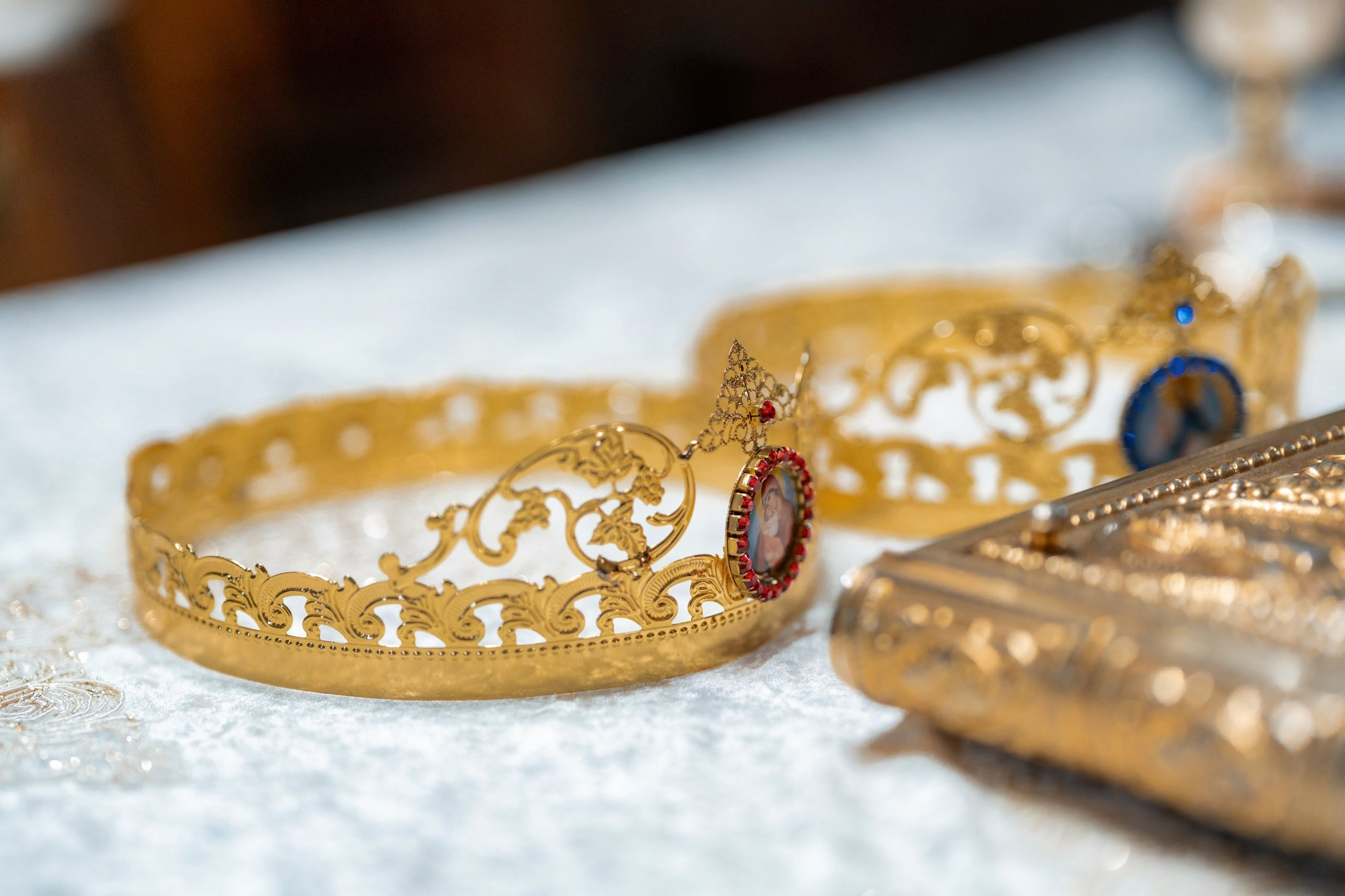 • fotograf cununie religioasă Dorohoi Alexandru și Otilia în biserică • fotograf cununie religioasă Dorohoi moment emoționant schimb de priviri • fotograf cununie religioasă Dorohoi mirii în timpul slujbei • fotograf cununie religioasă Dorohoi cadre naturale din biserică • fotograf cununie religioasă Dorohoi binecuvântarea mirilor • fotograf stare civilă Botoșani Alexandru și Otilia spun DA • fotograf stare civilă Botoșani moment semnare acte oficiale • fotograf stare civilă Botoșani emoții la ieșirea din primărie • fotograf stare civilă Botoșani cadre cu mirii și invitații • fotograf stare civilă Botoșani fotografii naturale și autentice • fotograf nuntă Botoșani ședință foto Alexandru și Otilia • fotograf nuntă Dorohoi cadre romantice ședință foto miri • fotograf nuntă Botoșani portrete elegante miri • fotograf nuntă Dorohoi cadre naturale în lumină caldă • fotograf nuntă Botoșani ședință foto în aer liber • fotograf nuntă Botoșani petrecere dans și distracție • fotograf nuntă Dorohoi momente spontane la petrecere • fotograf nuntă Botoșani invitați pe ringul de dans • fotograf nuntă Dorohoi cadre dinamice de la petrecere • fotograf nuntă Botoșani atmosferă vibrantă și emoții reale • Alin Chirilă fotograf surprinde emoțiile mirilor Alexandru și Otilia • Alin Chirilă fotograf cadre naturale și autentice de nuntă • Alin Chirilă fotograf poveste de dragoste spusă prin imagini • Alin Chirilă fotograf momente reale și emoții sincere • Alin Chirilă fotograf portrete elegante de miri • AlinoFotoStudio fotografie de nuntă Alexandru și Otilia • AlinoFotoStudio cadre artistice cununie religioasă • AlinoFotoStudio ședință foto miri în lumină naturală • AlinoFotoStudio fotografie autentică de nuntă în România • AlinoFotoStudio momente speciale surprinse cu emoție • povestitor prin fotografie surprinde iubirea dintre Alexandru și Otilia • povestitor prin fotografie cadre naturale și emoții reale • povestitor prin fotografie zi de nuntă spusă în imagini • povestitor prin fotografie momente autentice și pline de viață • povestitor prin fotografie amintiri transformate în artă Alin Chirilă fotograf – povestitor prin fotografie la nunta Alexandru și Otilia • AlinoFotoStudio fotograf nuntă – emoții reale surprinse natural • fotograf nuntă Botoșani • fotograf nuntă Dorohoi • fotograf cununie religioasă Dorohoi • fotograf stare civilă Botoșani • fotograf botez Botoșani • Alin Chirilă fotograf • AlinoFotoStudio • povestitor prin fotografie