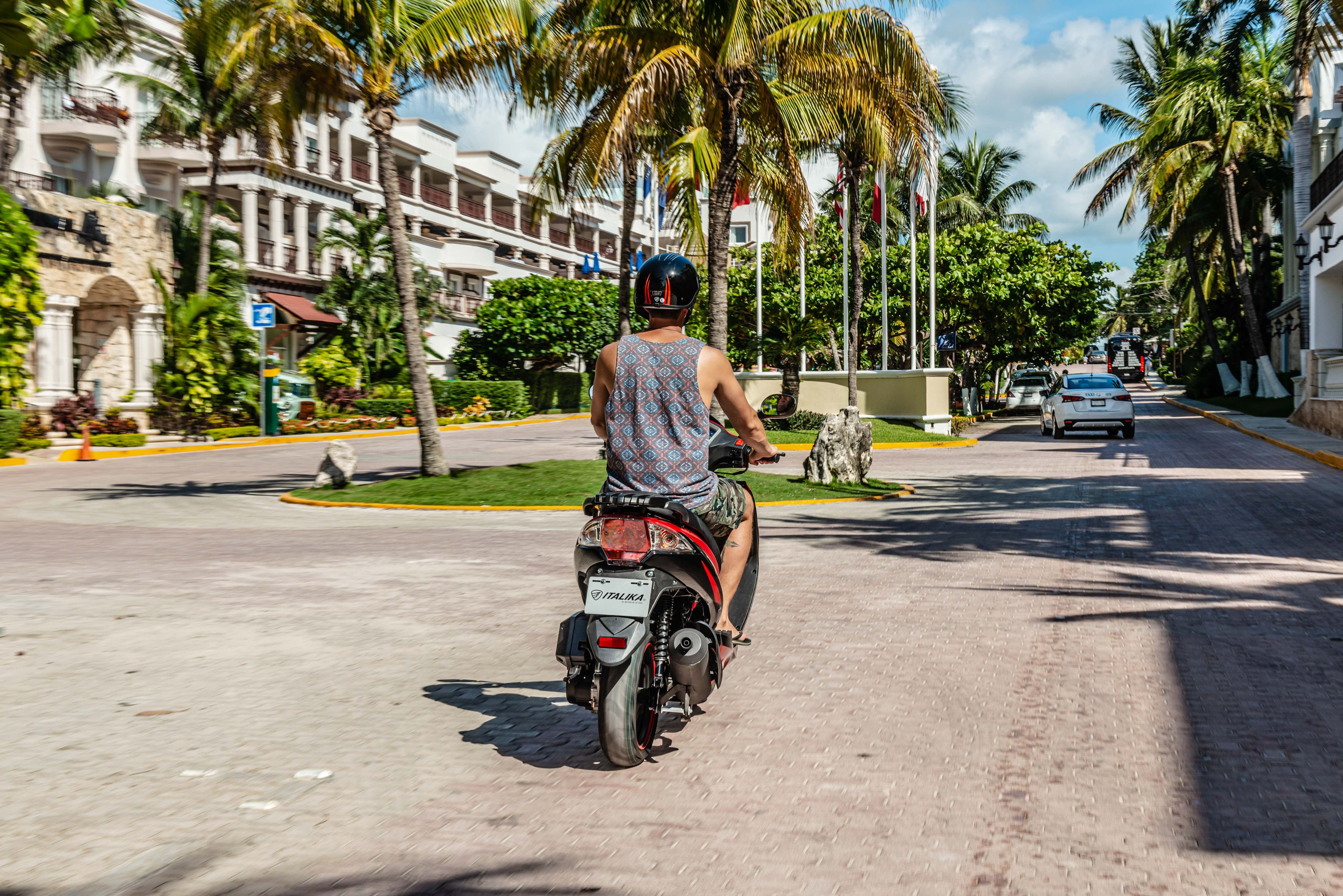 Scooter Photography for Rental Website in Mexico. PHOTOGRAPHER QUINTANA ROO