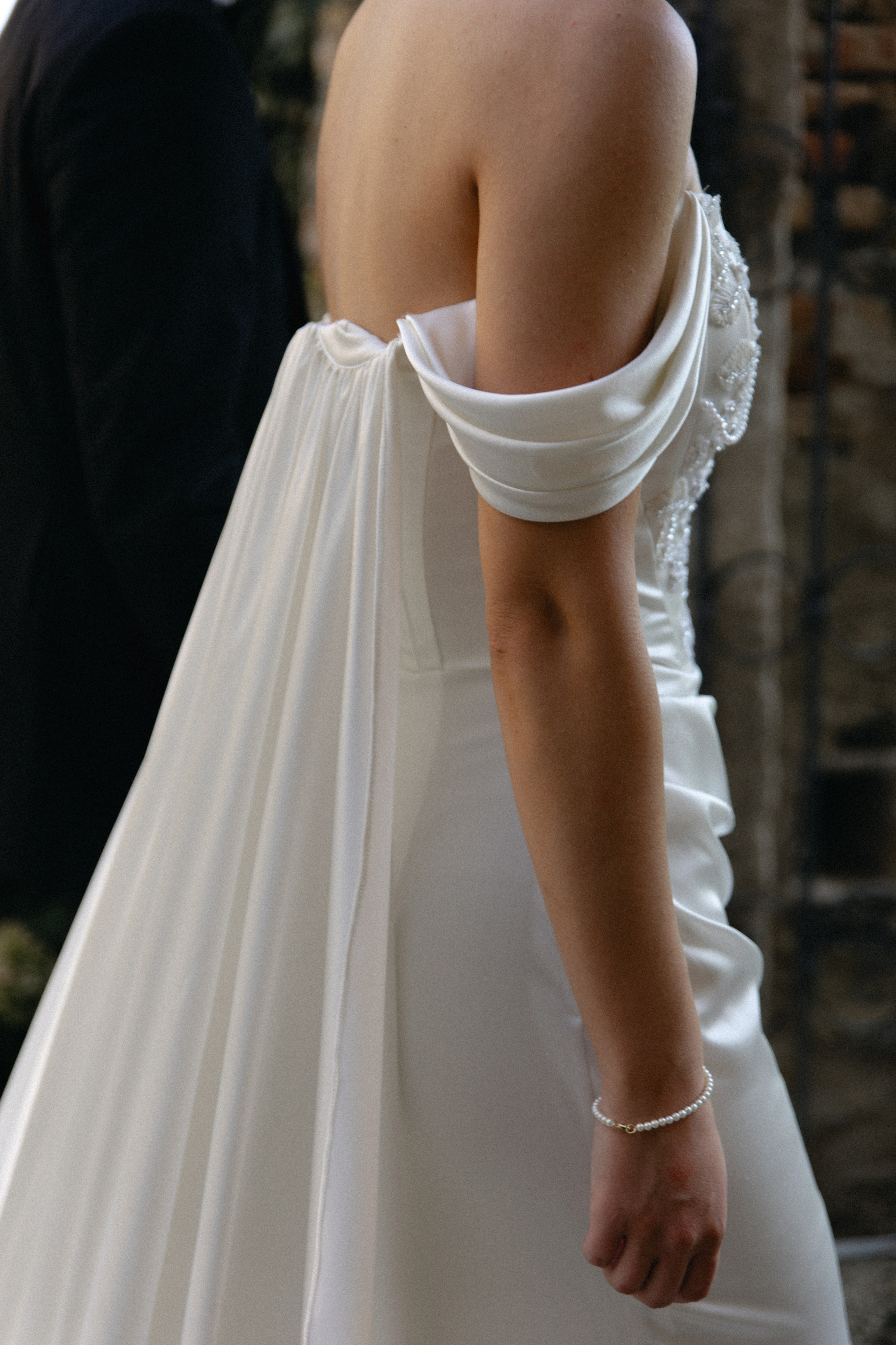 Elegant Castle Wedding in Austria | Alwin & Ruth’s Fairytale Celebration. Wedding photographer and videographer based in Timisoara, Romania