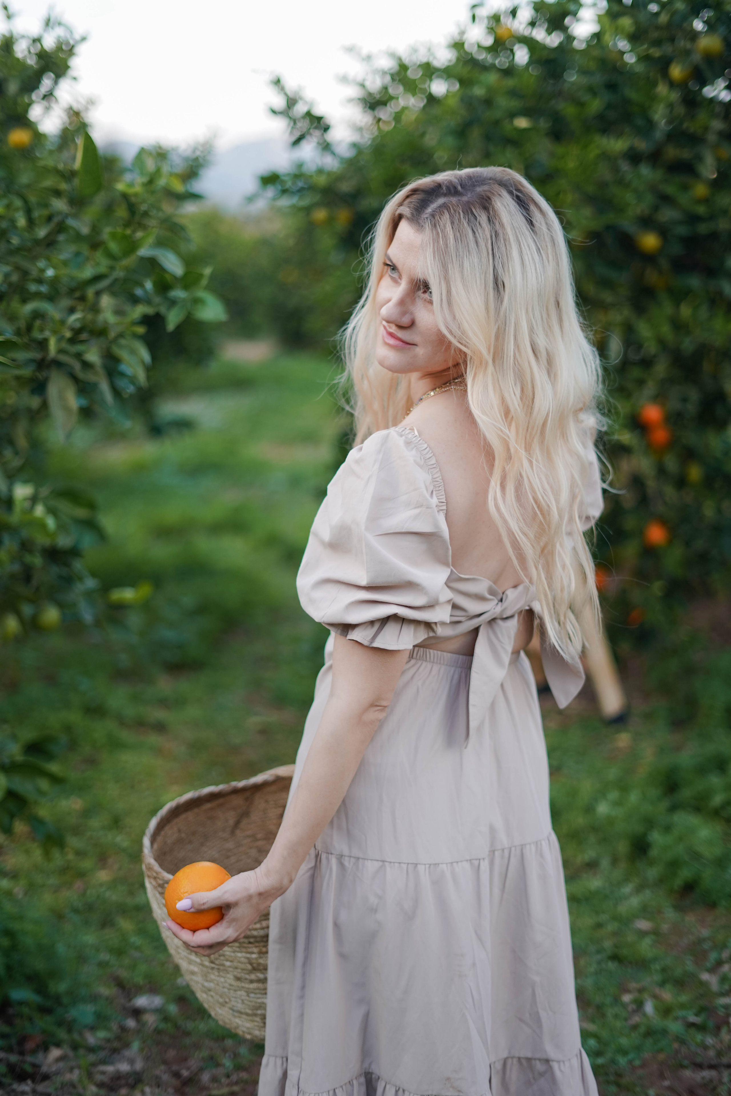 Семейная в апельсиновом саду. Индивидуальный, семейный, свадебный фотограф Бенидорм Диана Меметова