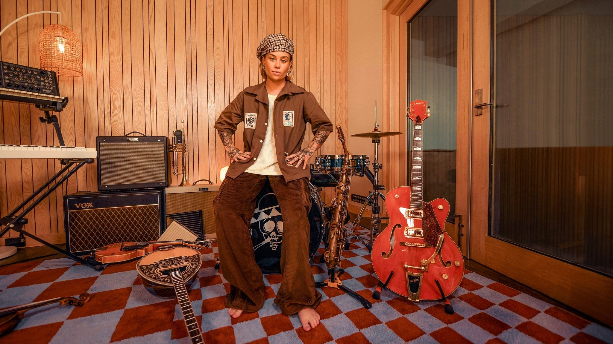 Tash Sultana в Мадриде: уникальный концерт в Movistar Arena — возвращение к корням | FOTKAI