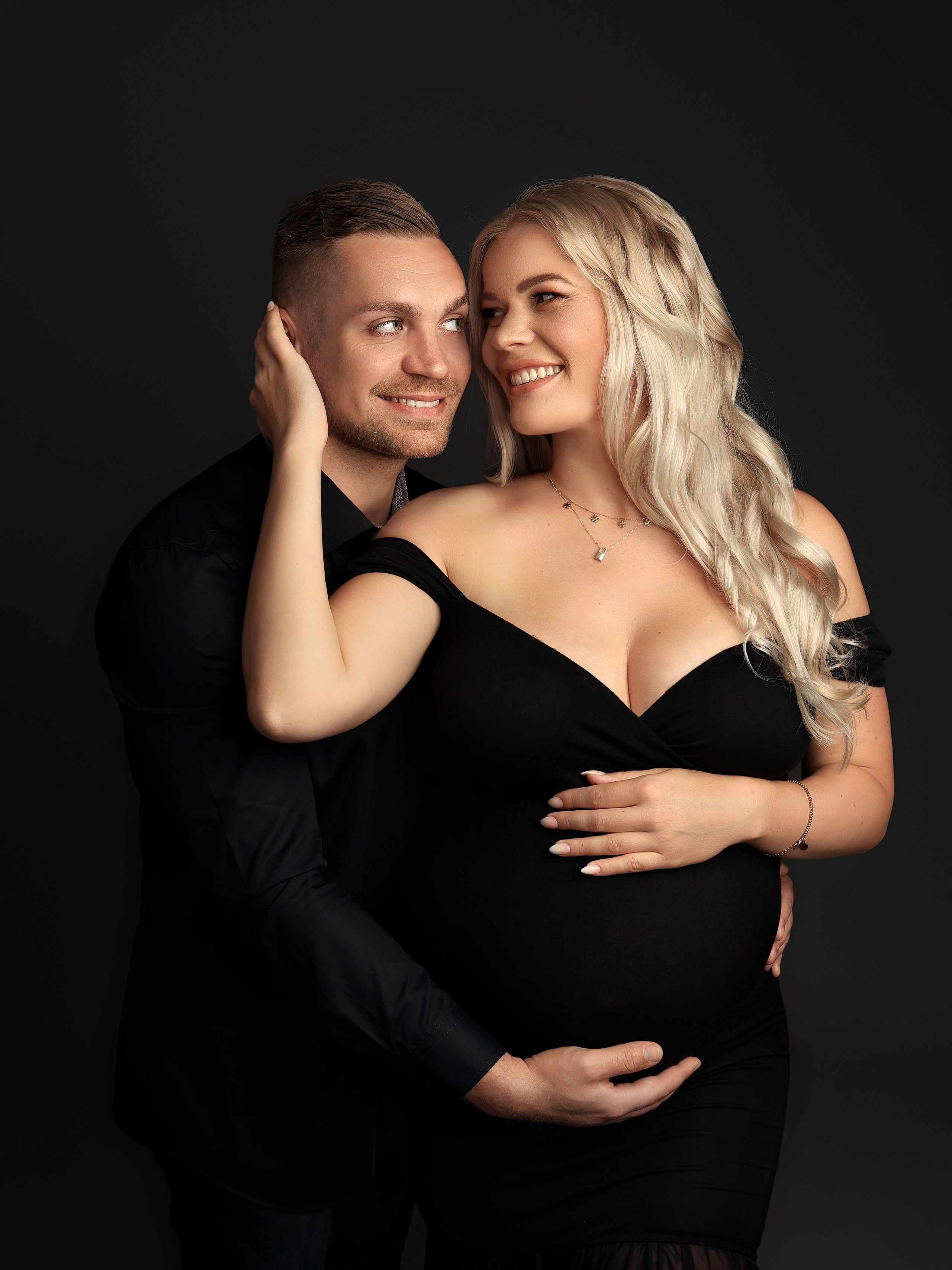 Babybauchshooting Schwangerschaftsfotografie Norden Aurich Emden. Familien- Fotografin in Marienhafe, Aurich, Emden, Norden, Leer