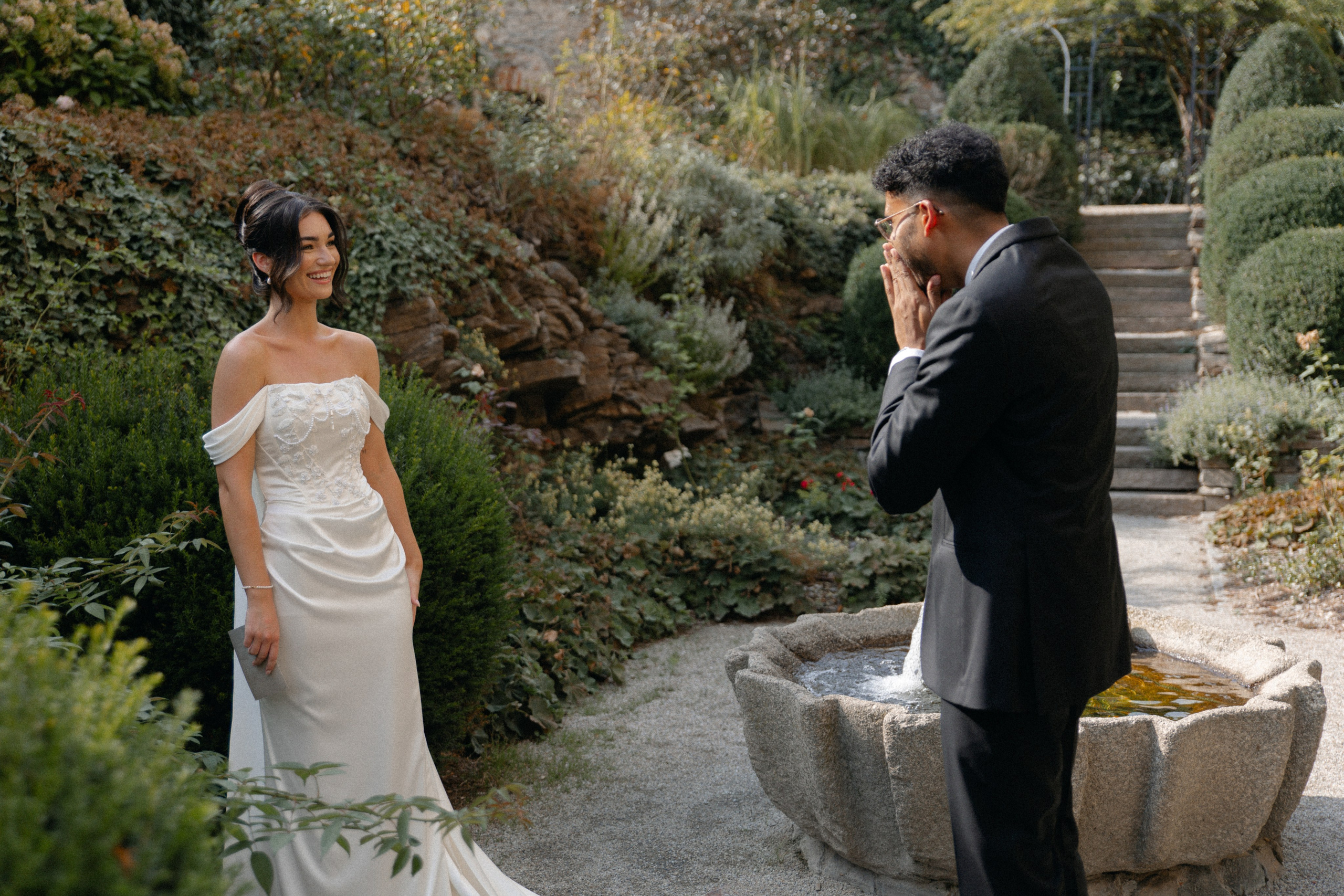 Elegant Castle Wedding in Austria | Alwin & Ruth’s Fairytale Celebration. Wedding photographer and videographer based in Timisoara, Romania