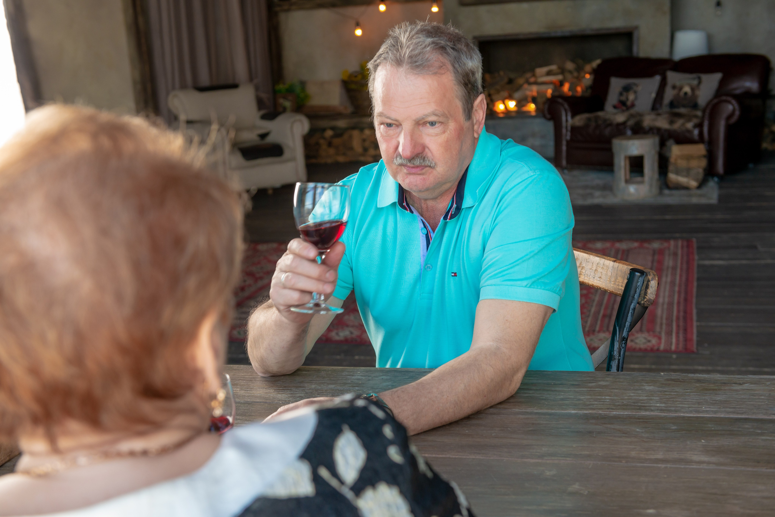 Photosession of a married couple in the studio. FOTÓGRAFO MÉXICO QUINTANA ROO