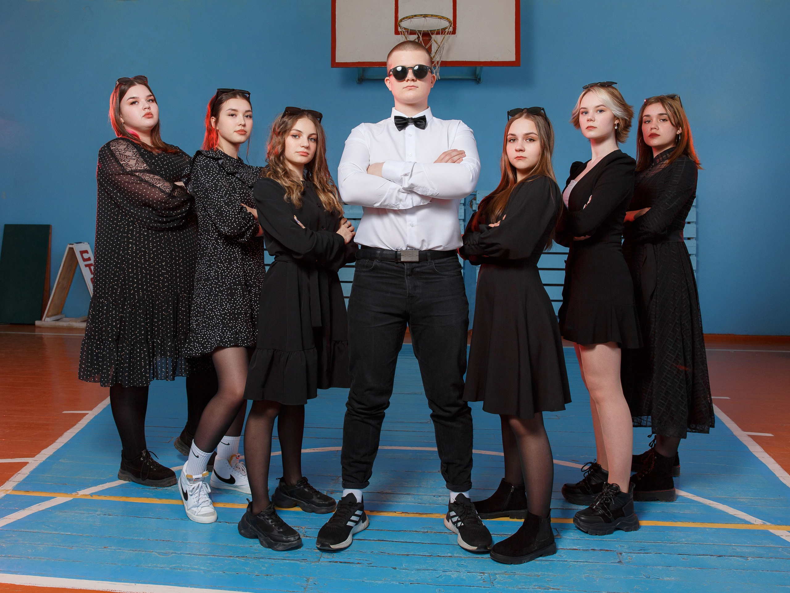 poze grup liceu Moldovaгрупповое фото лицей Молдоваfoto clasă Chișinăuфото класса Кишиневpoze colegi absolvireвыпускной класс фотоalbum grup școlar Moldovaгрупповой альбом Молдоваpoze promoție liceu