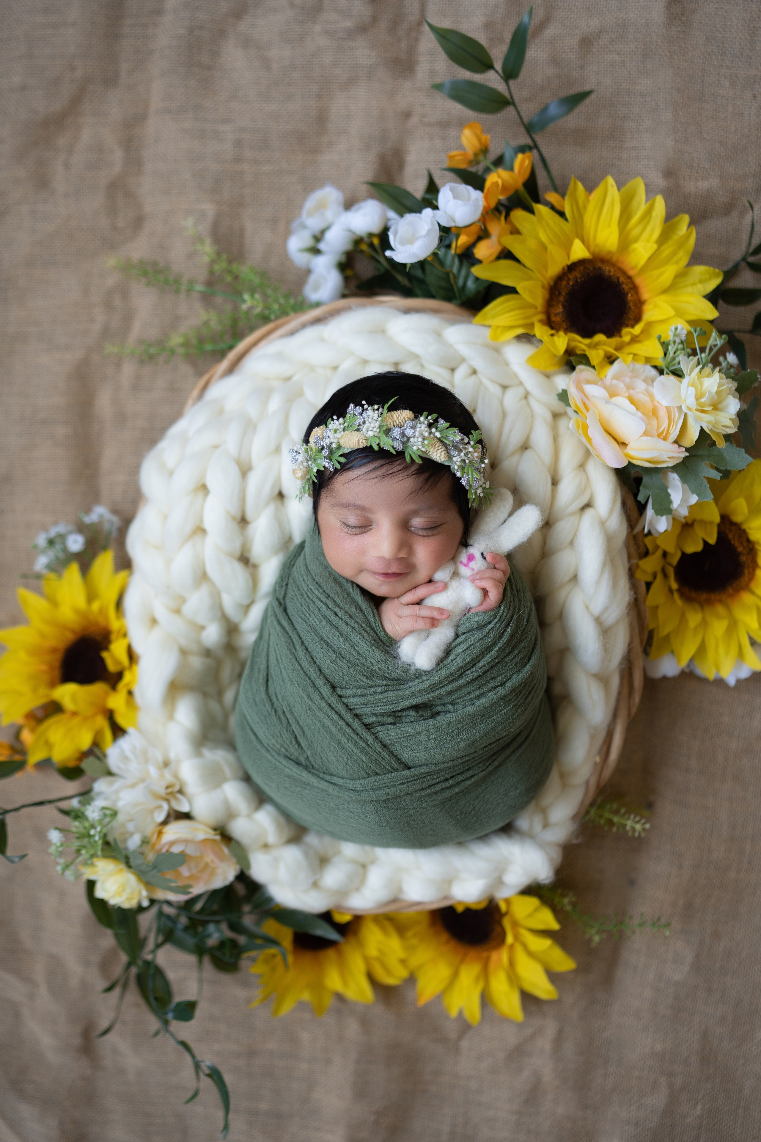Posed Newborn. Maternity, family and newborn photography in San Francisco Bay Area