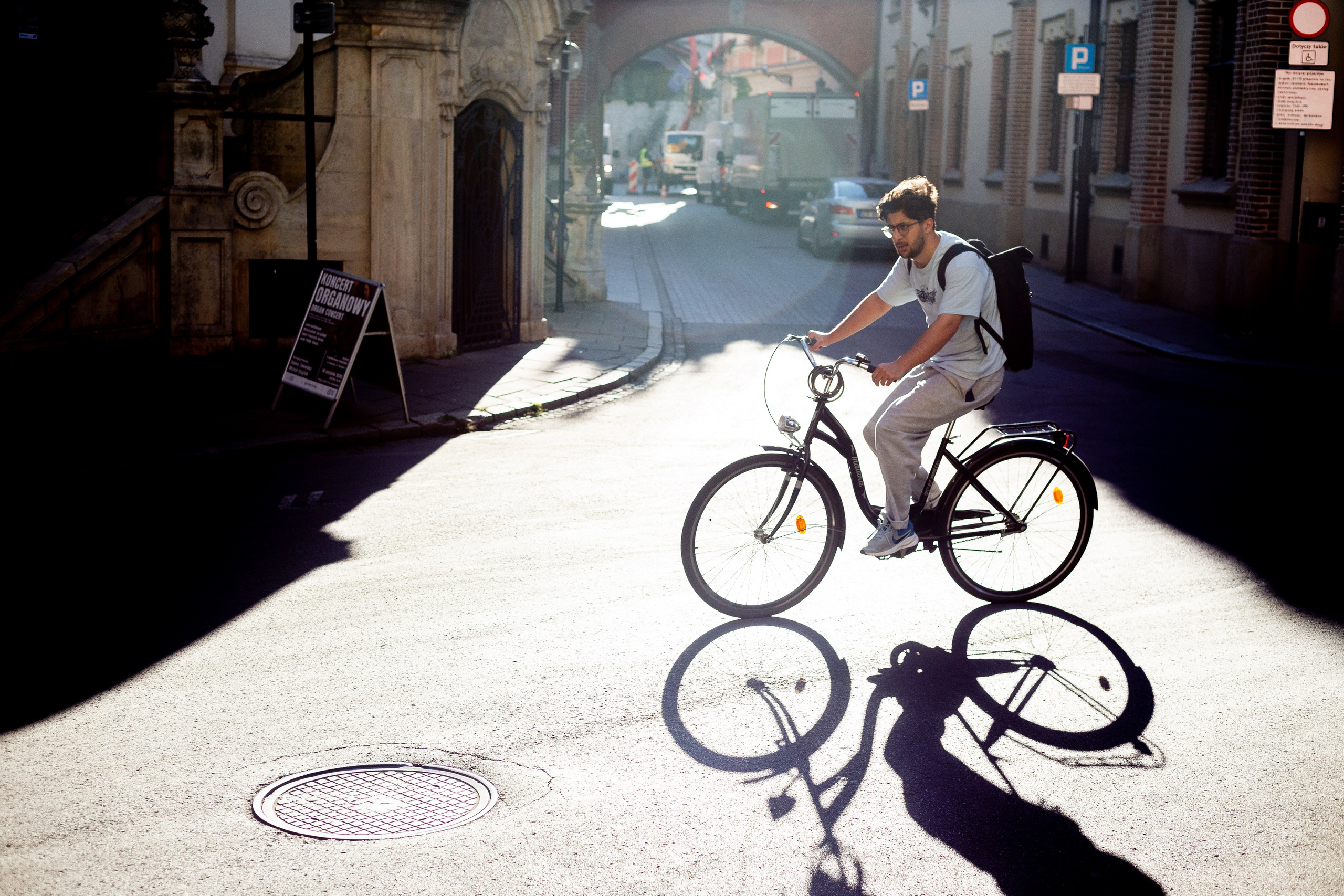A cyclist on the streets of Kraków | Kraków 2026 | CANON 6D