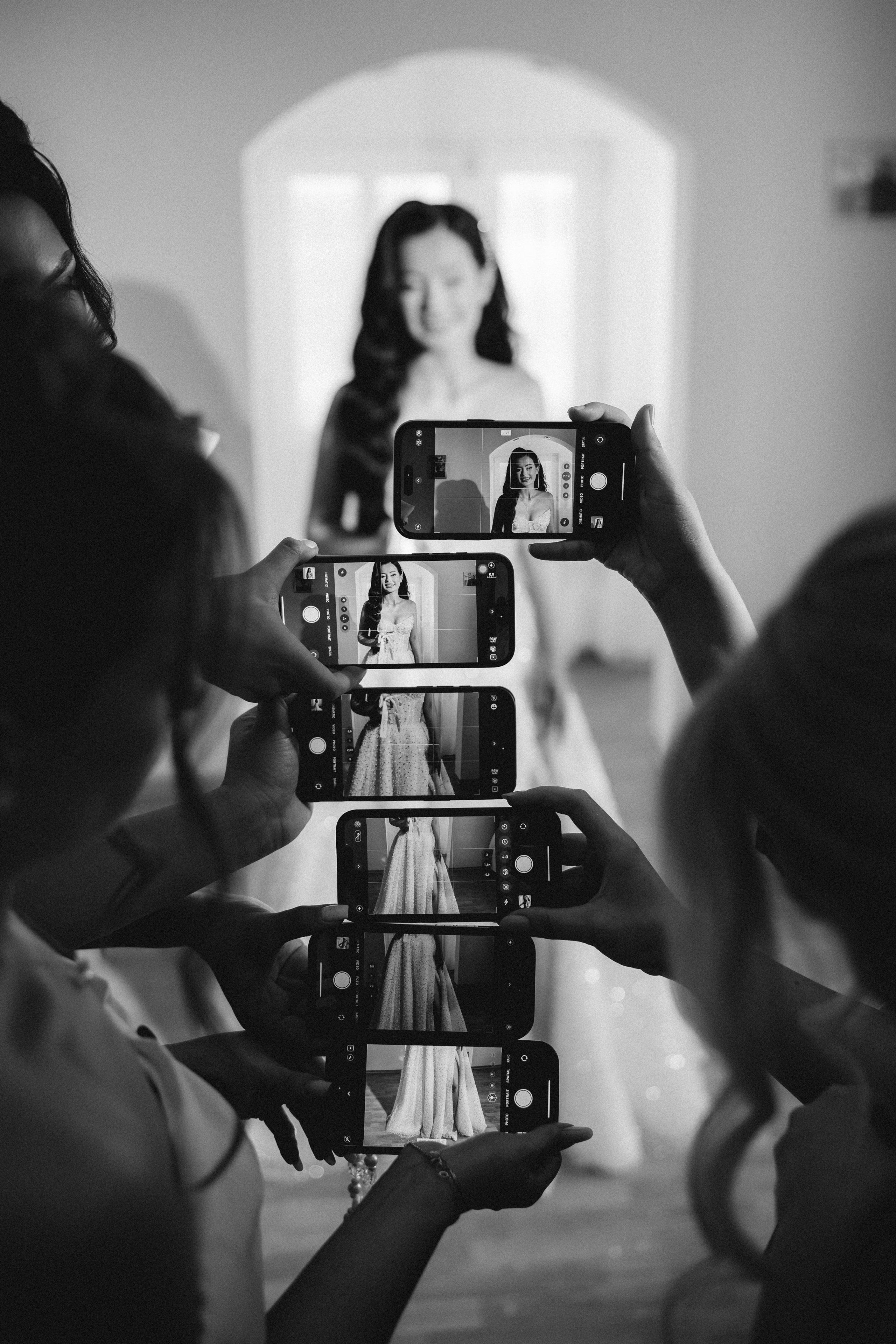 Catalina & Remus. Raw Studio. Fotograful tau de nunta!