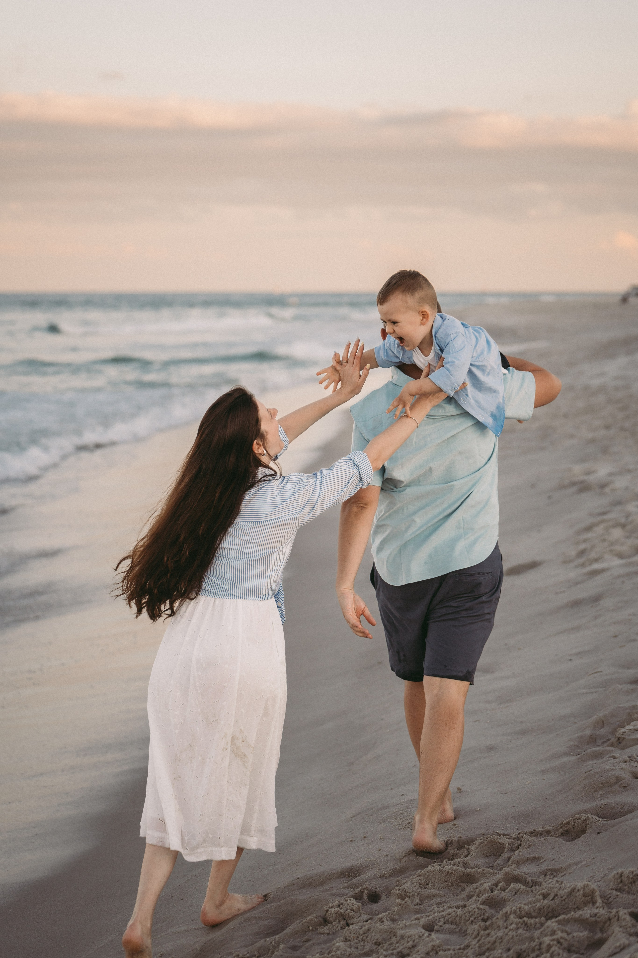 Ocean Family Photography – Breathtaking Coastal Memories. Alisa Tant — Family and newborn photographer Bucks County, Montgomery county, Philadelphia, NJ