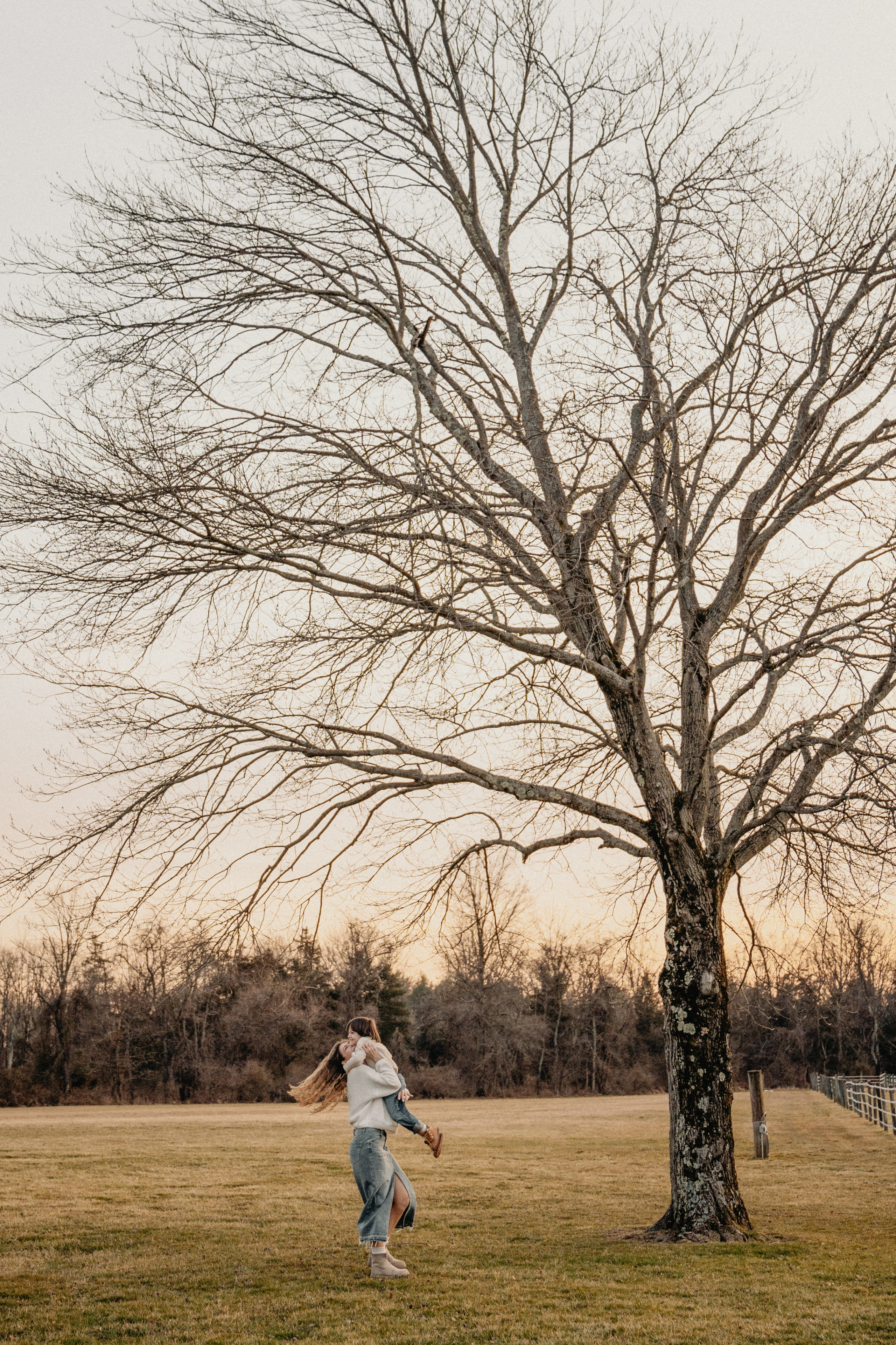 Unique Family Photography at an Alpaca Farm – Fun & Playful. Alisa Tant — Family and newborn photographer Bucks County, Montgomery county, Philadelphia, NJ