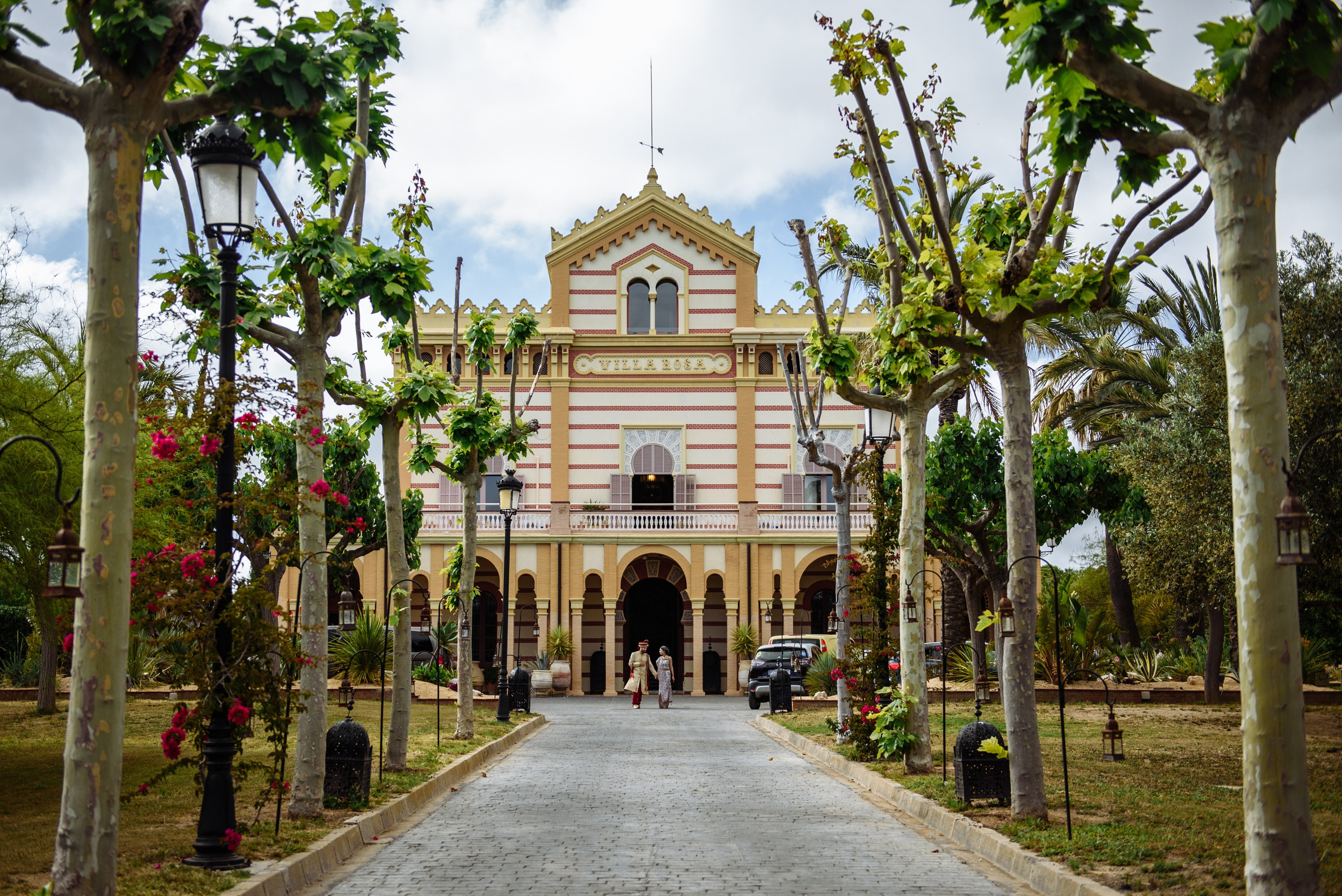 Elegancia Oriental. La Magia de una Boda India en La Gran Villa Rosa. Фотограф Екатерина Гасанова — фотосессии в Барселоне