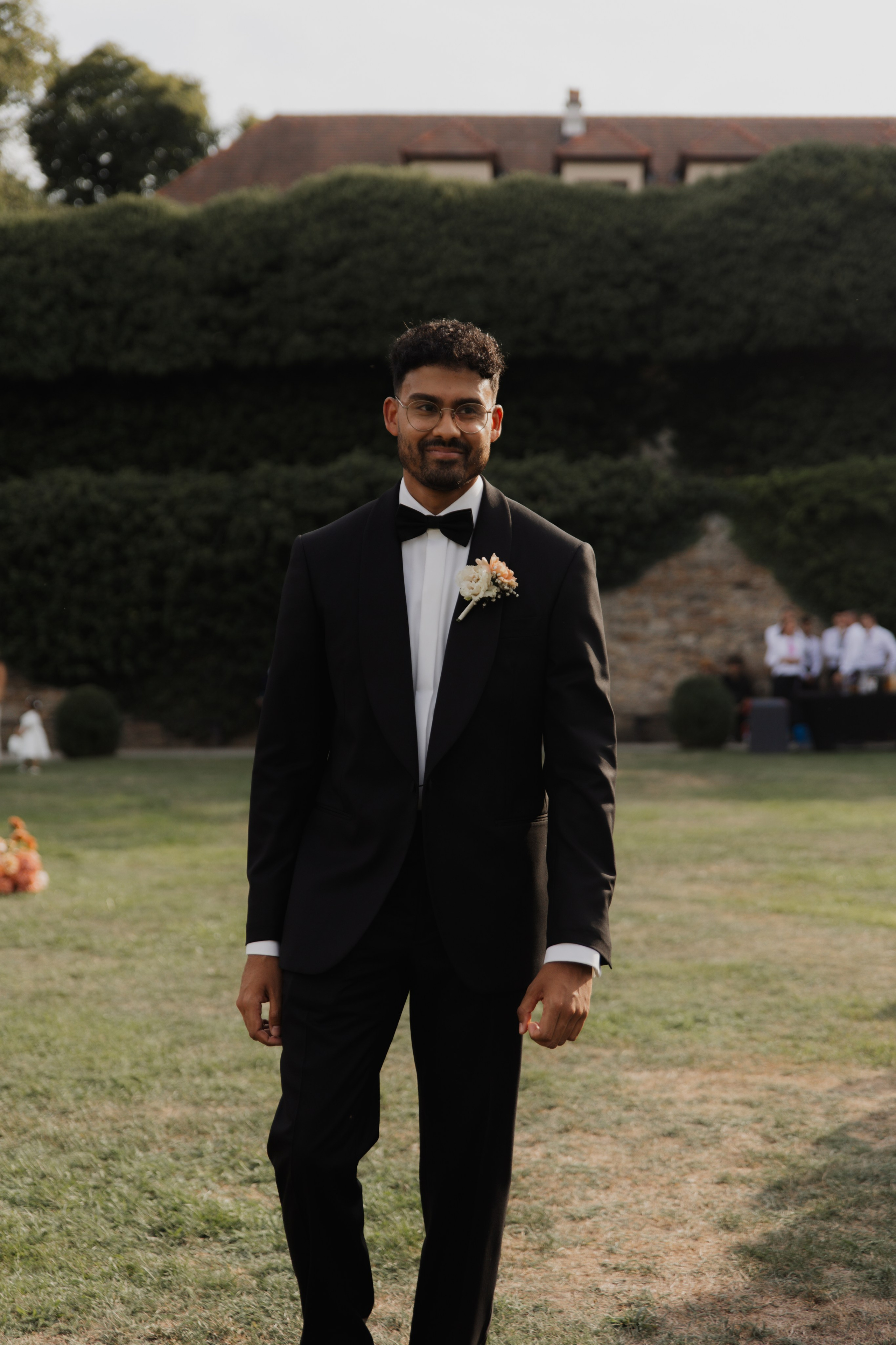 Elegant Castle Wedding in Austria | Alwin & Ruth’s Fairytale Celebration. Wedding photographer and videographer based in Timisoara, Romania