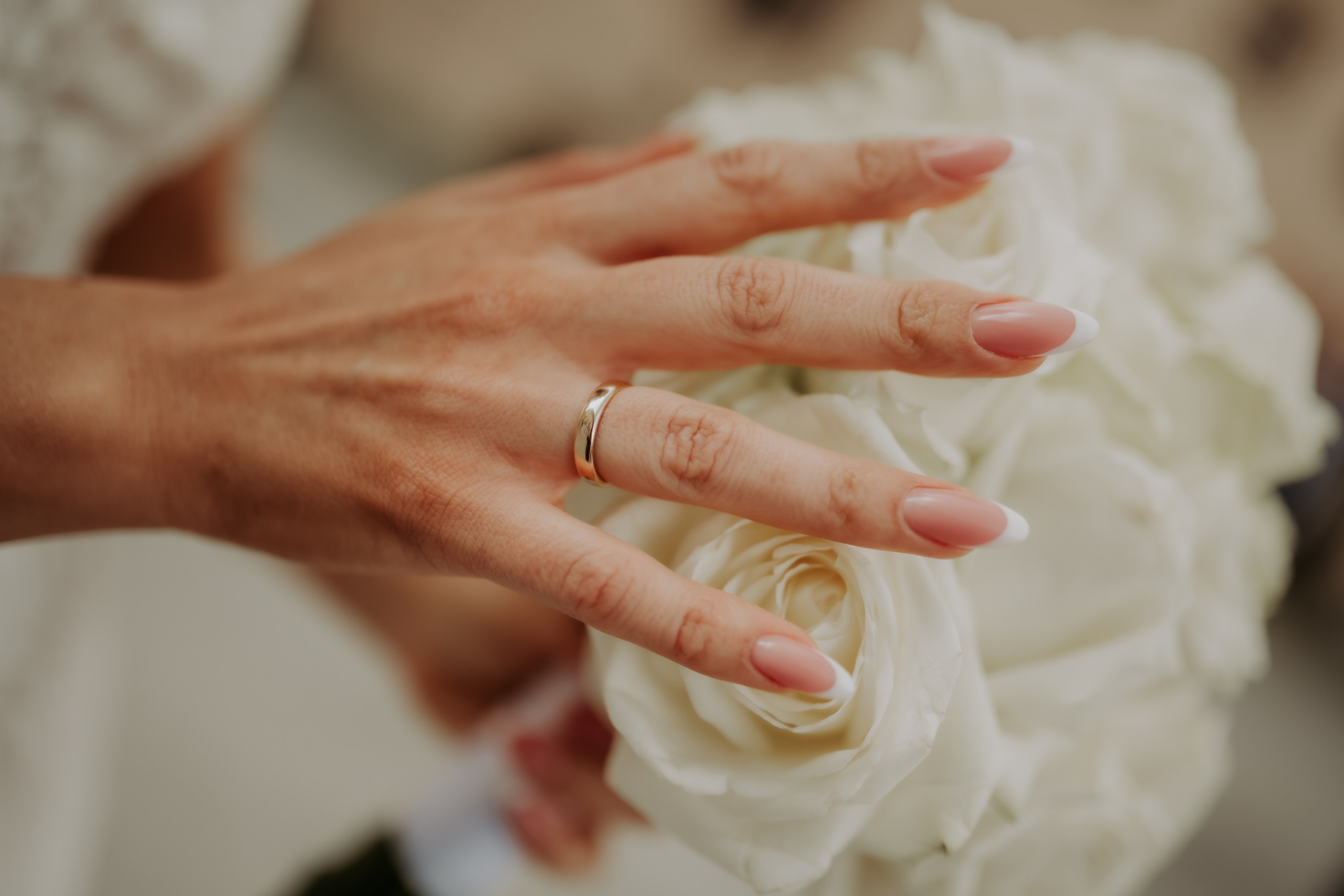 Hochzeit Kloster Bronnbach. Hochzeitsfotograf Würzburg | Anna Saribekyan