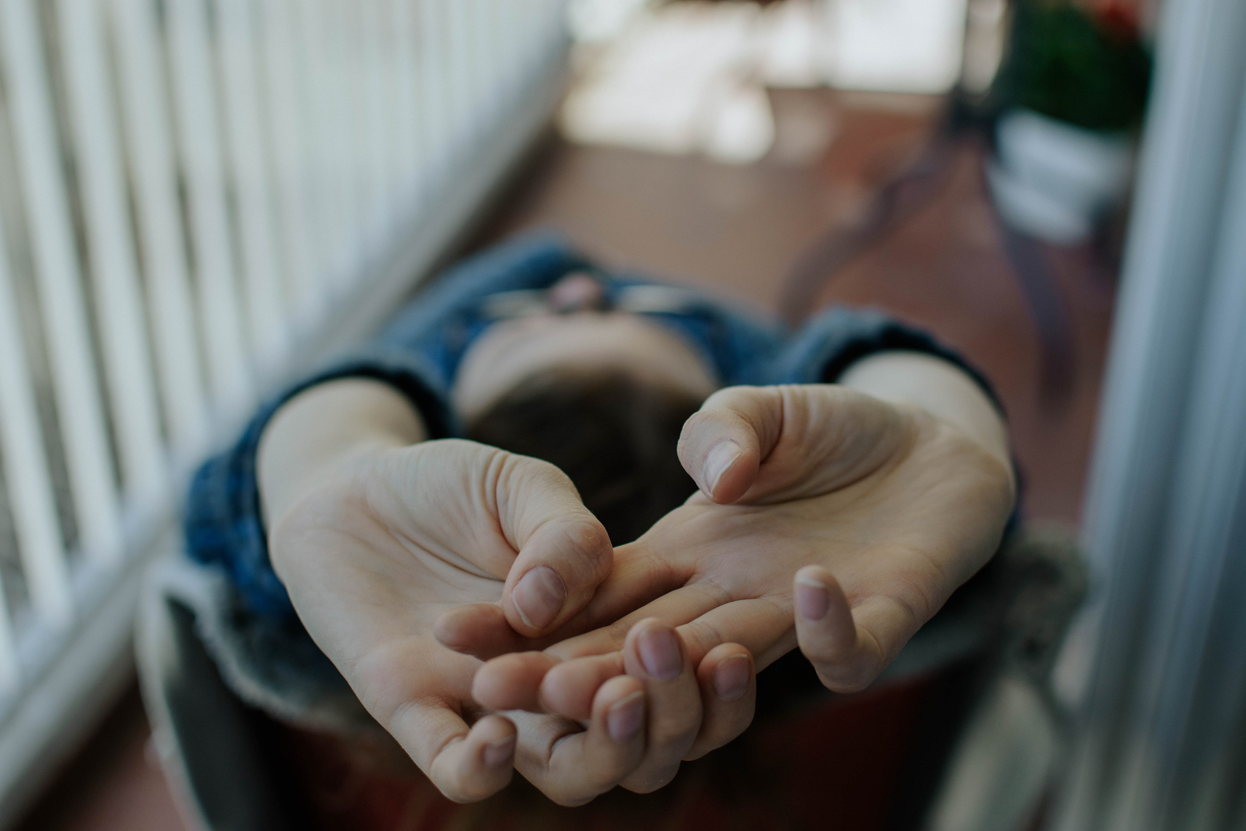Nice to meet you, Eugenia. Photographer @elmirkami in the city of Buenos Aires