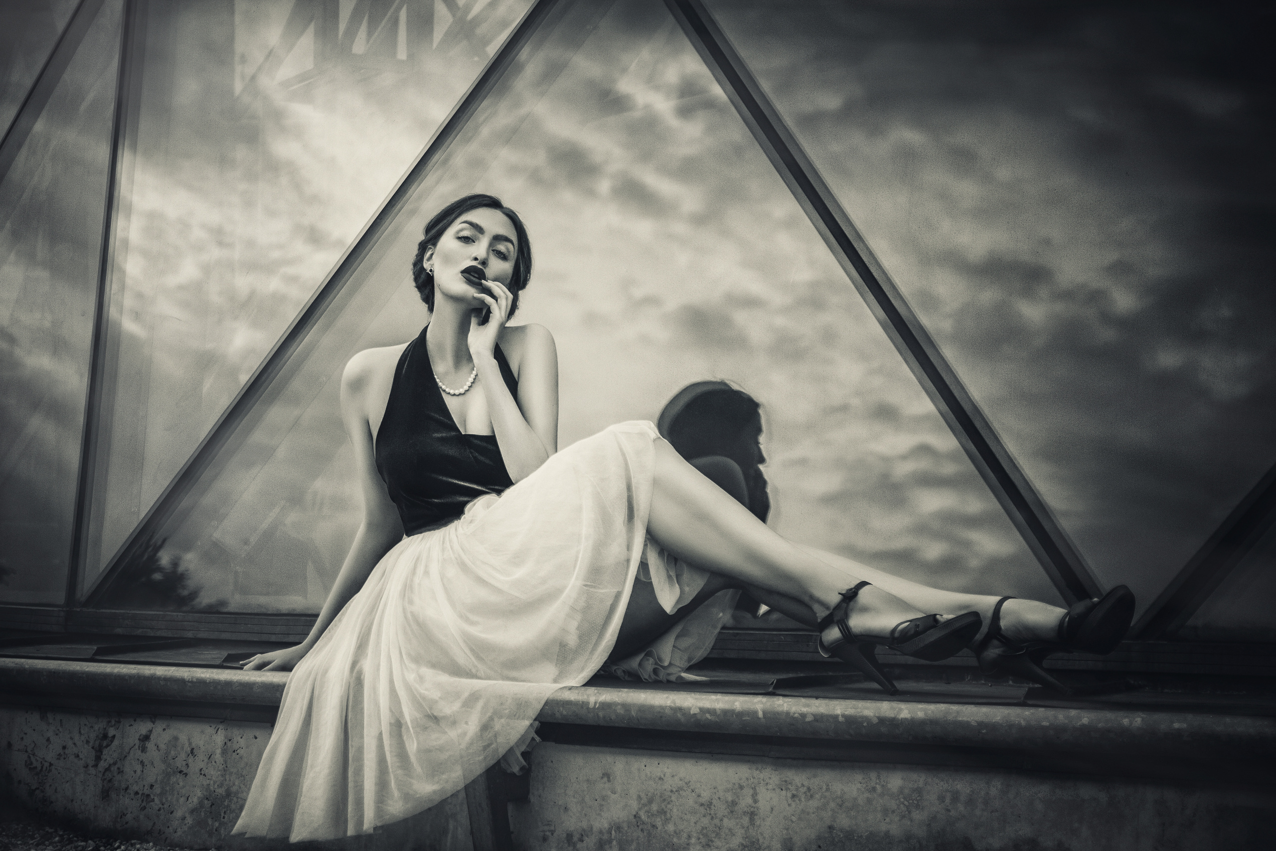 Retro (2015). Фотограф и ретушер в Белграде Елена Skullova