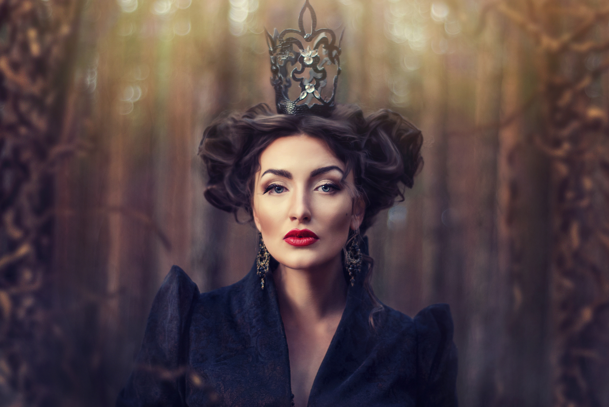Dark Queen (2014). Photographer and retoucher Elena Skullova