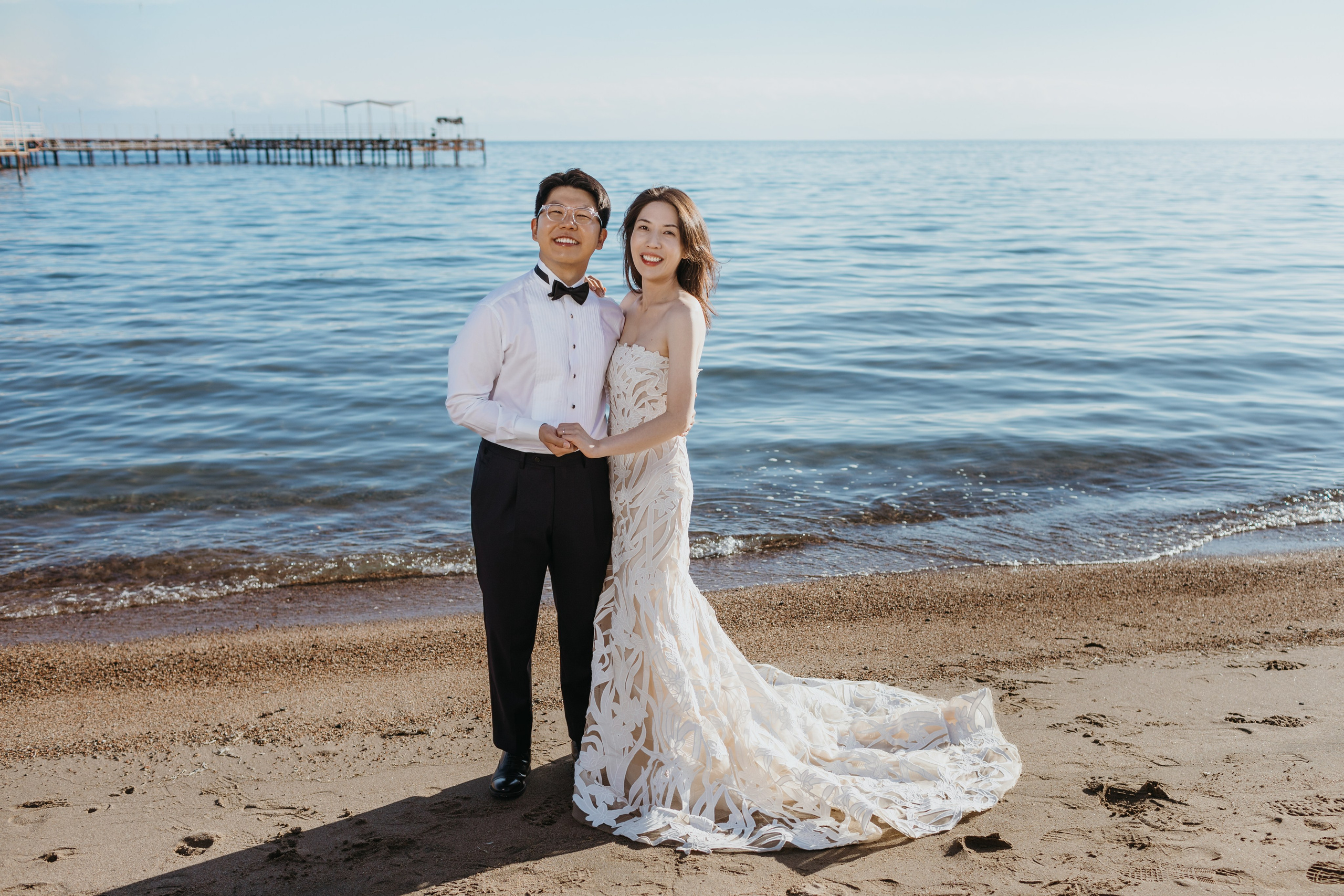 Чесан и Лиса (South Korea) — свадебная фотосессия на Иссык-Куле, пансионат “Каприз” | Chisun & Lisa — Issyk-Kul Lake wedding photos, Capriz. Фотограф в Бишкеке Оксана Шувалова