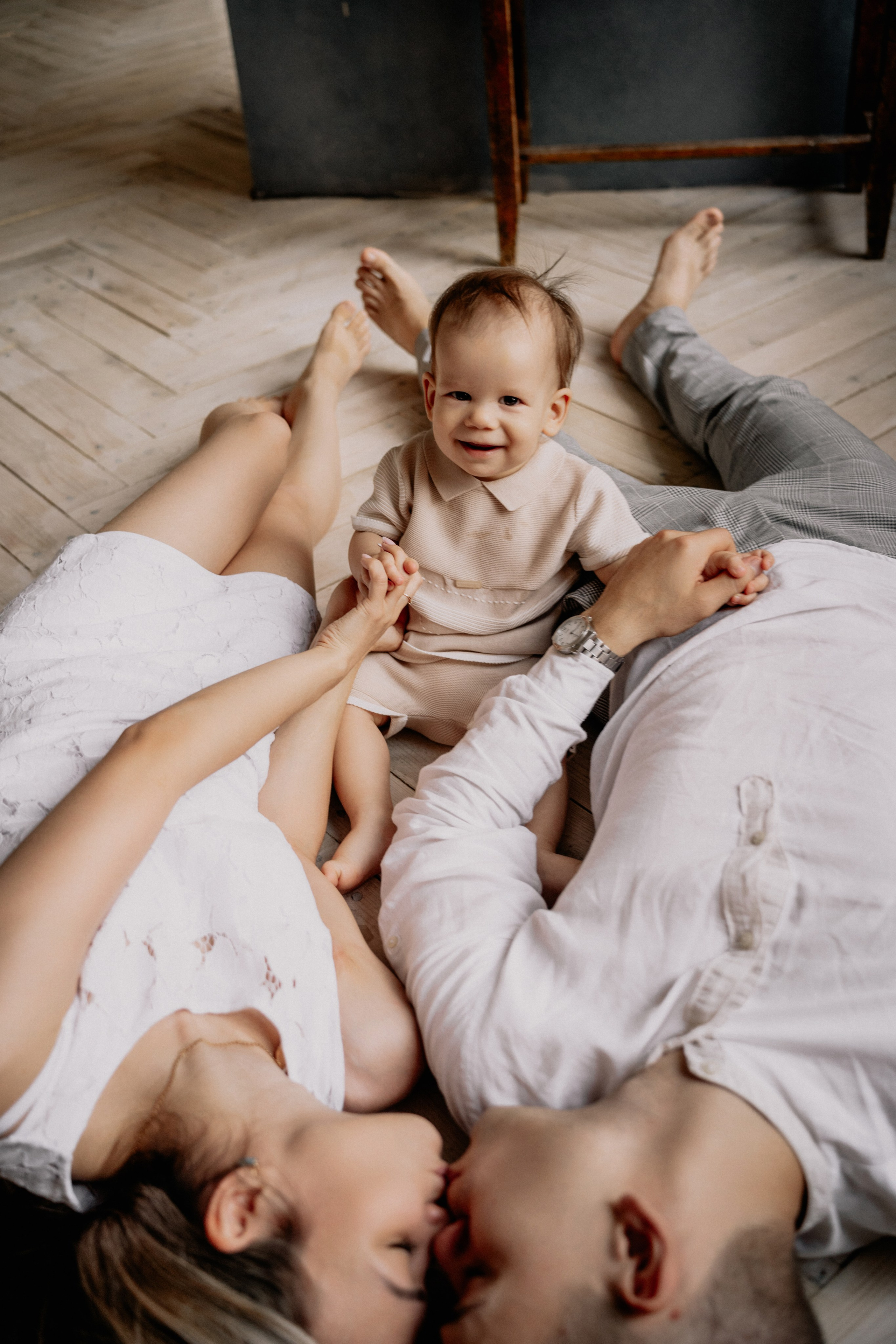 First Birthday Outdoor Session – Candid & Playful Photography. Alisa Tant — Family and newborn photographer Bucks County, Montgomery county, Philadelphia, NJ