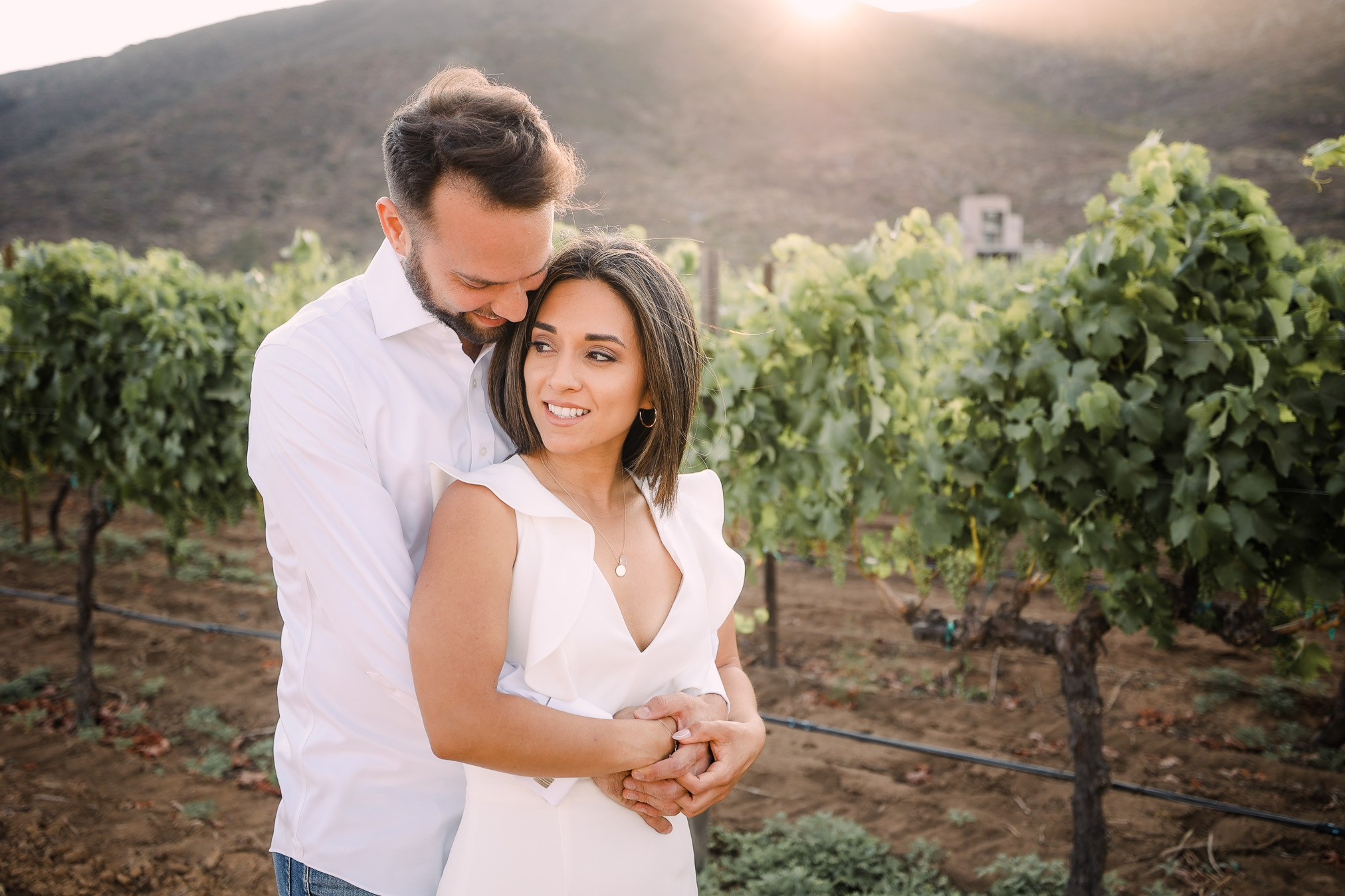 Hilo Negro Valle de Guadalupe Save The Date Ruth y Matt. Estudio de fotografia en Tijuana