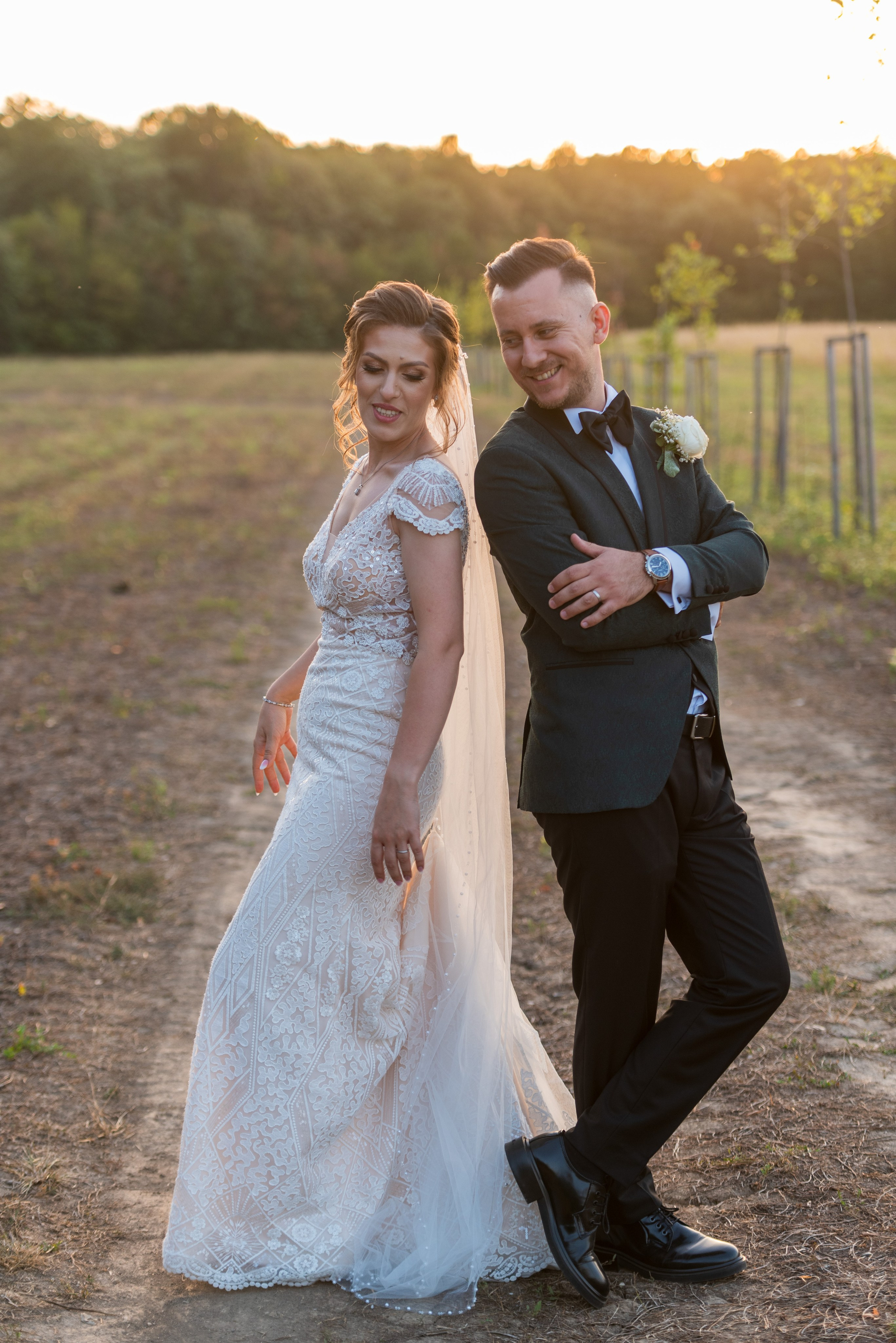 Locație de nuntă, fotograf nuntă, fotograf eveniment, fotograf ceremonie, fotograf petrecere, fotograf mireasă, fotograf mire, decor nunta, fotograf atmosferă, fotograf romantic, fotograf lux, fotograf elegant, fotografii unice, fotografii memorabile, fotograf România, fotograf nunta Ciresul Salbatic