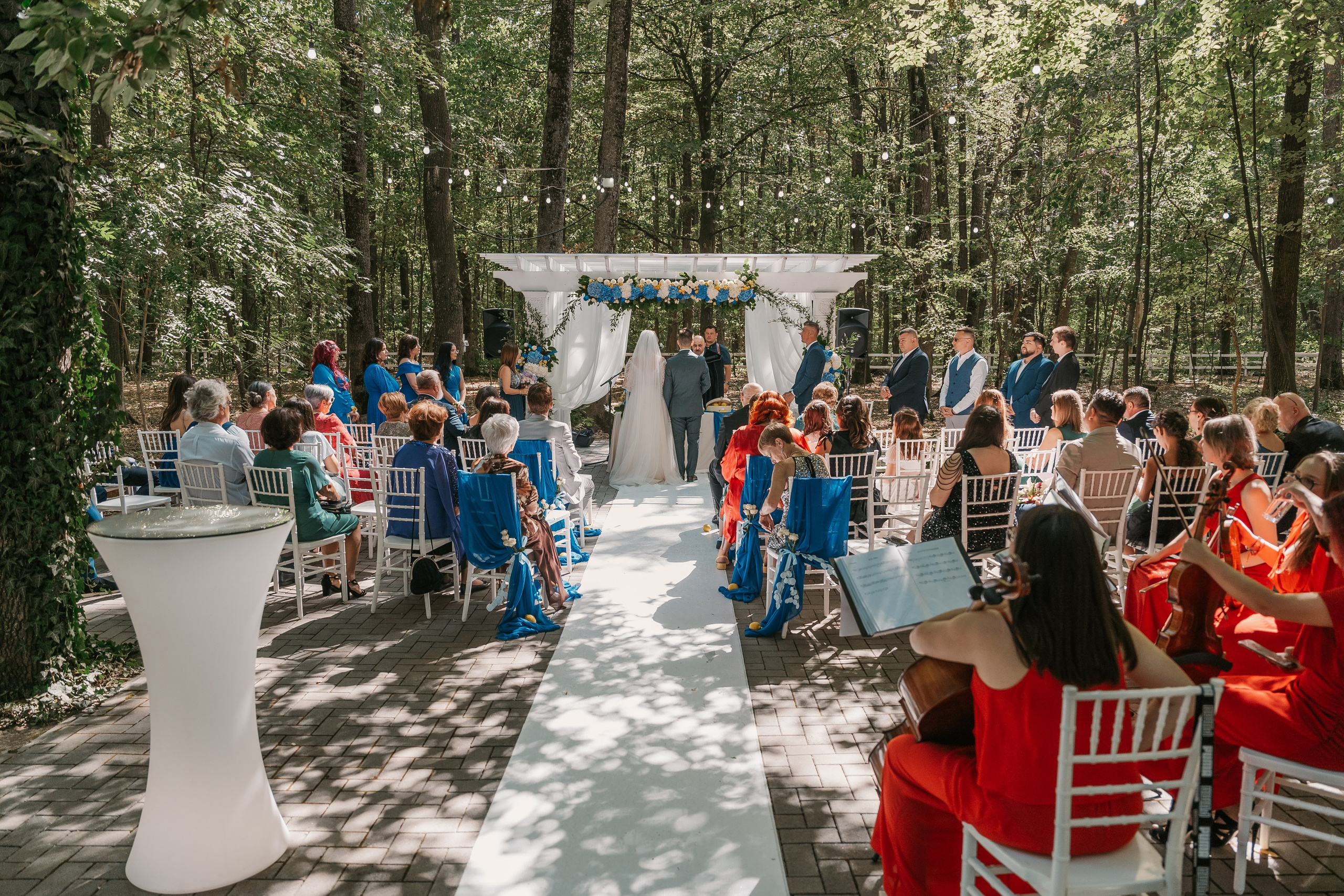 Christiana & Gyuszi. Dara Lens | The art of remembering