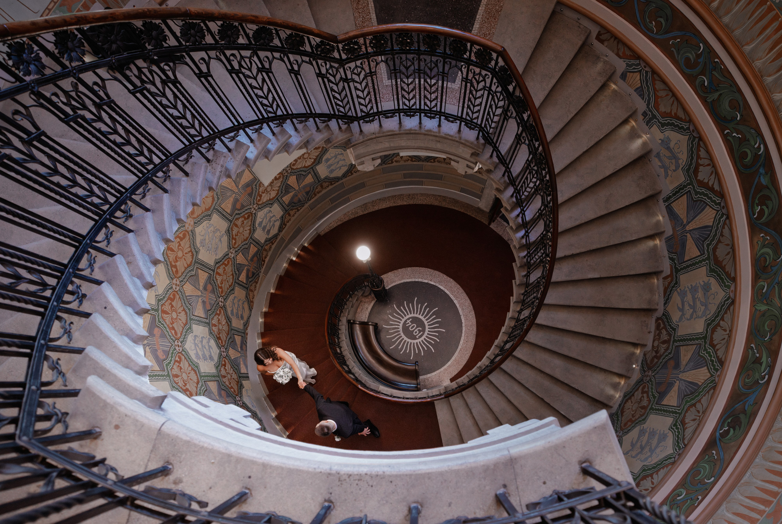 Лучшие свадебные фотографии Таллинн — естественный стиль