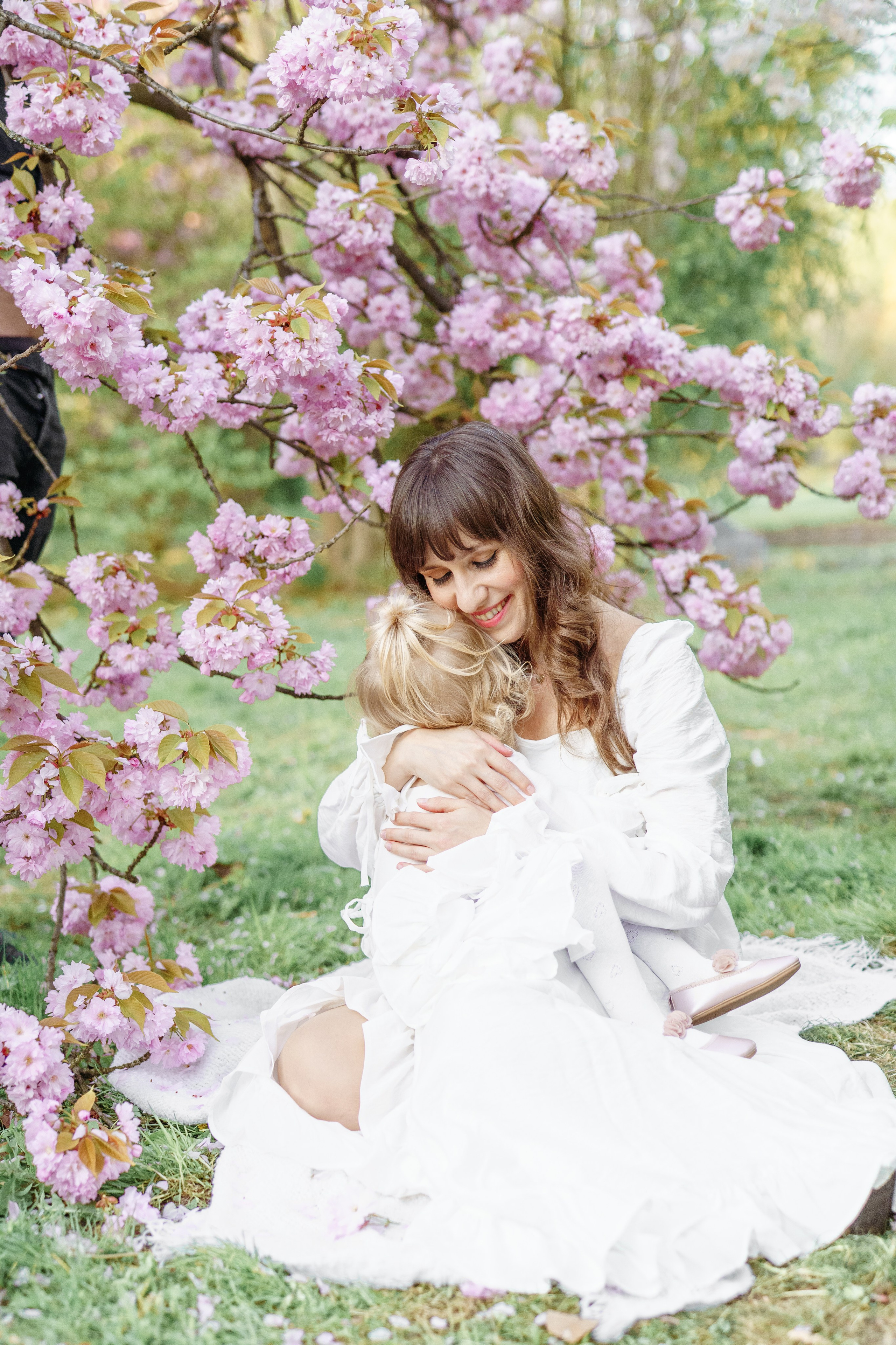 Sesja w plenerze. Fotograf Łódź - sesja ciążowa, noworodkowa, dziecięca. Studio w Łodzi