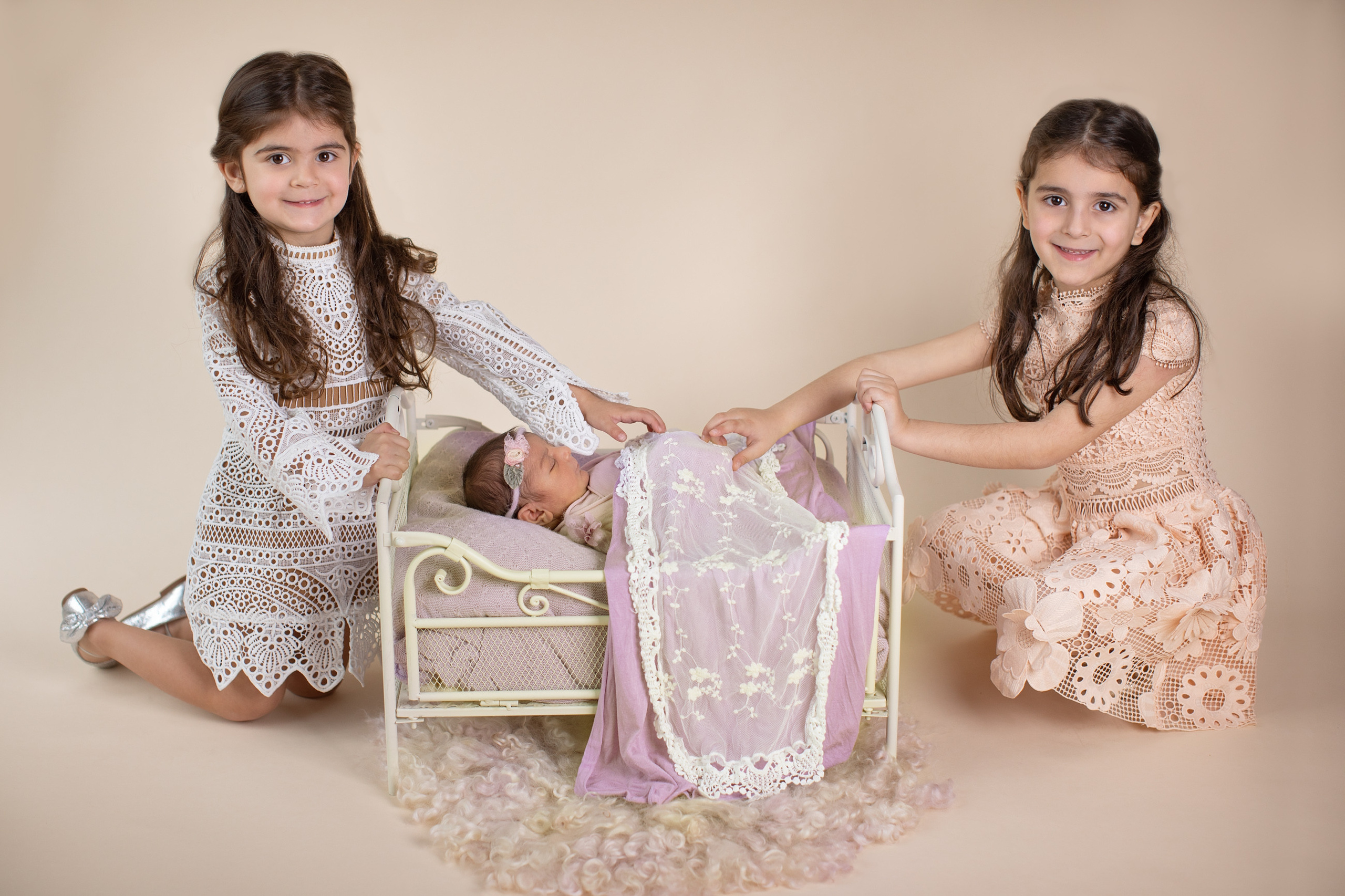 Newborn and Baby photos portfolio by Hills District Sydney photographer in Kellyville