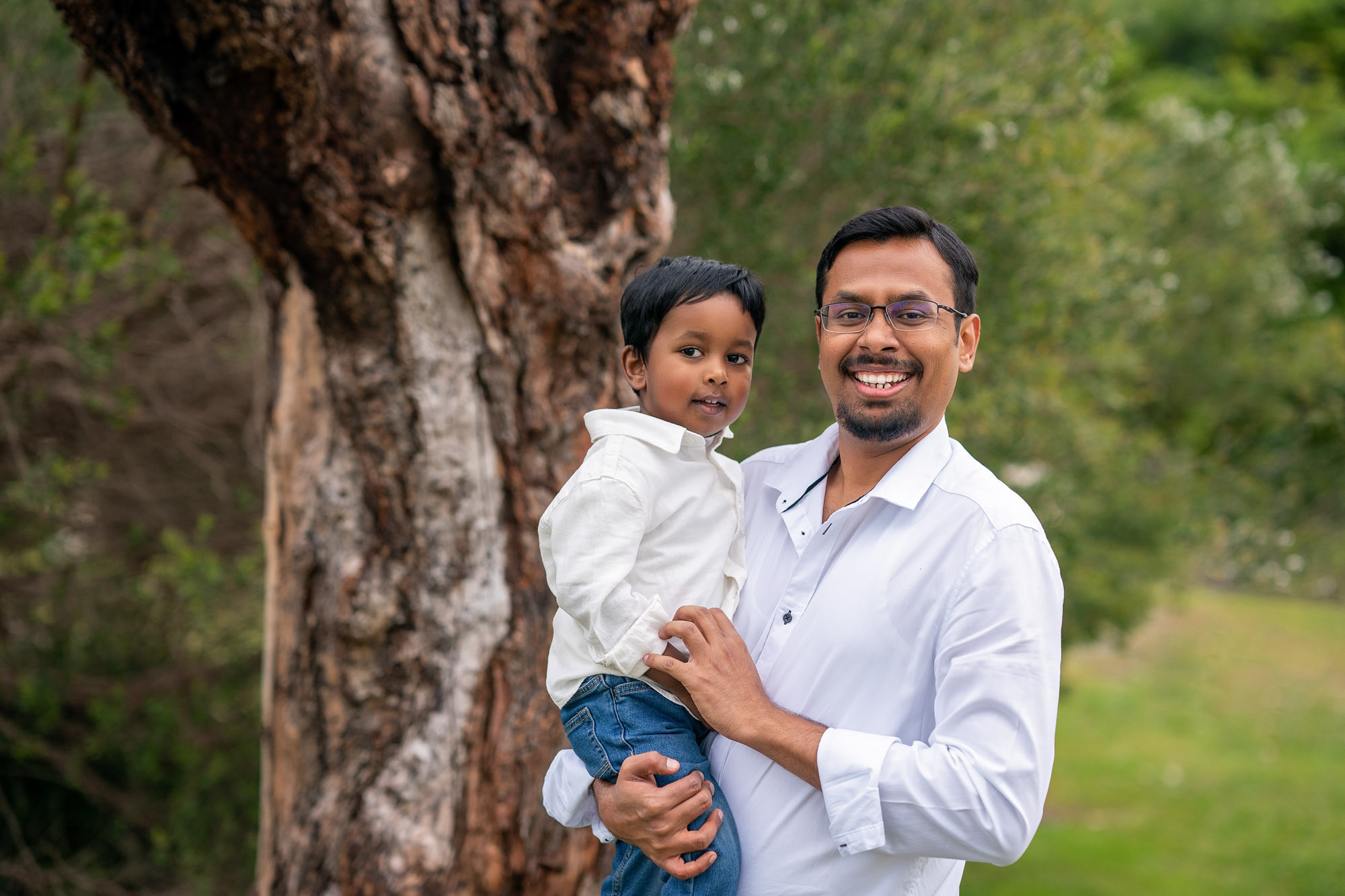 MATERNITY PHOTOGRAPHY SHOOT ON BALMORAL BEACH, Sydney