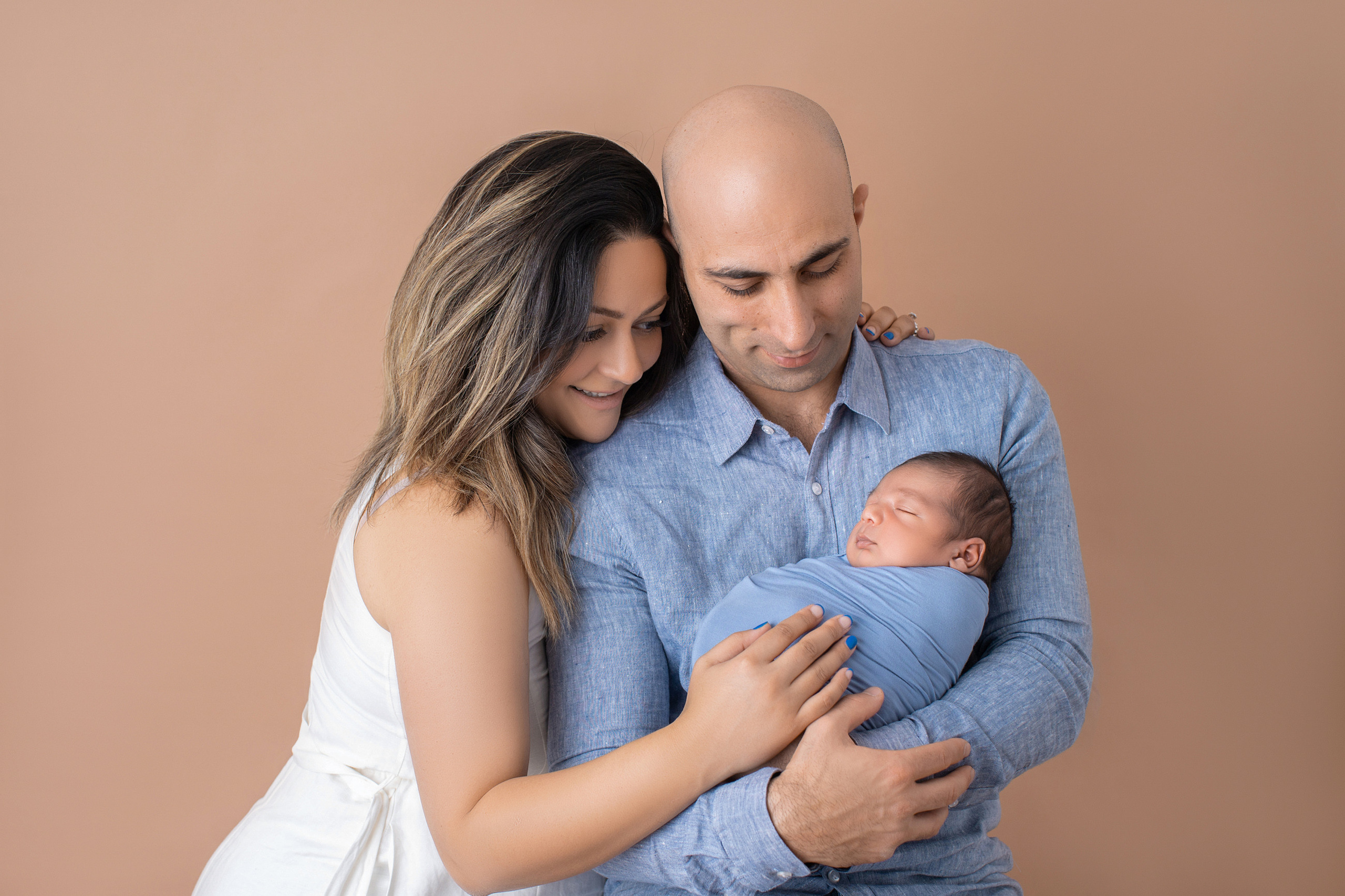 Newborn and Baby photos portfolio by Hills District Sydney photographer in Kellyville