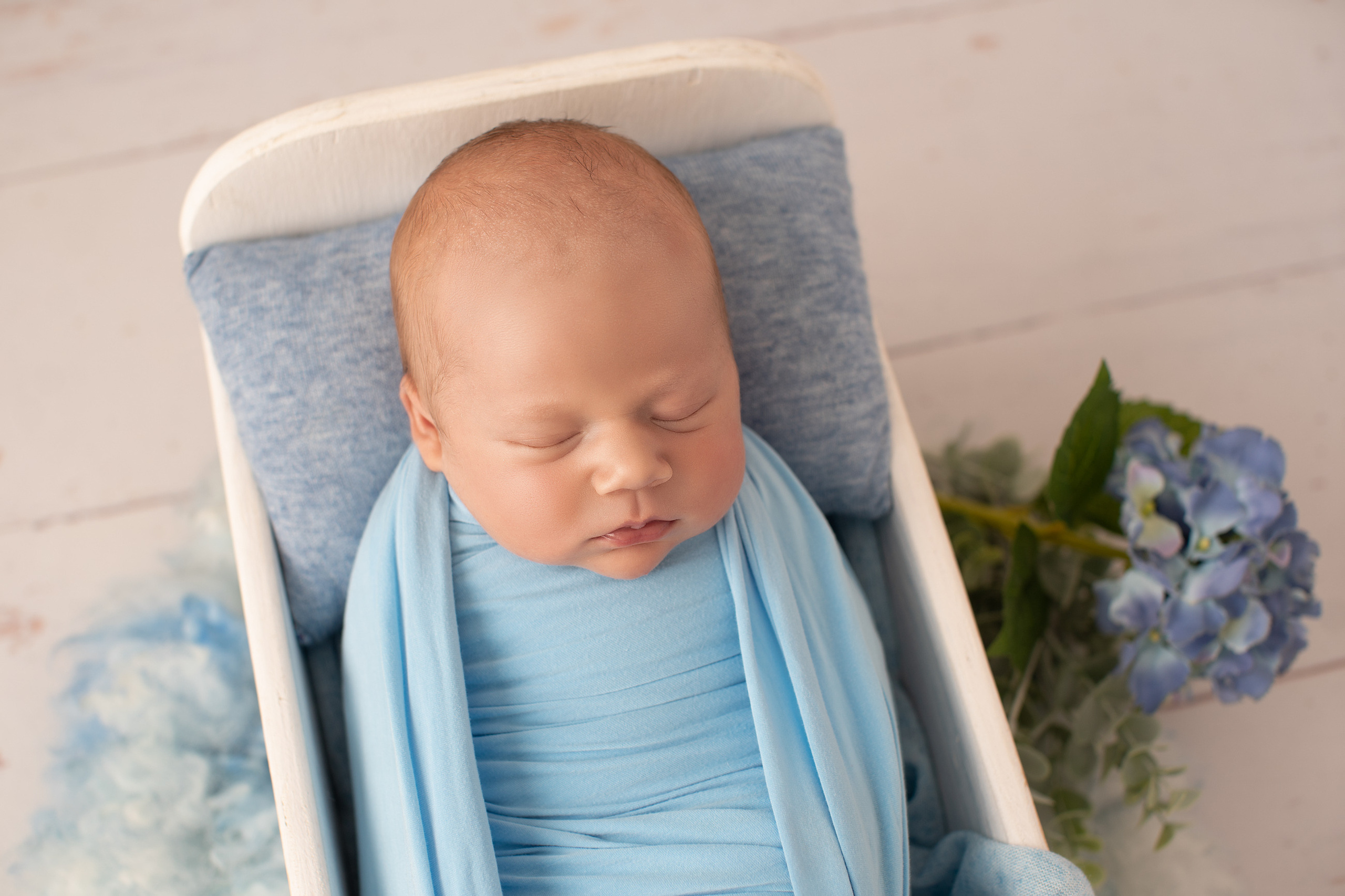 Newborn and Baby photos portfolio by Hills District Sydney photographer in Kellyville
