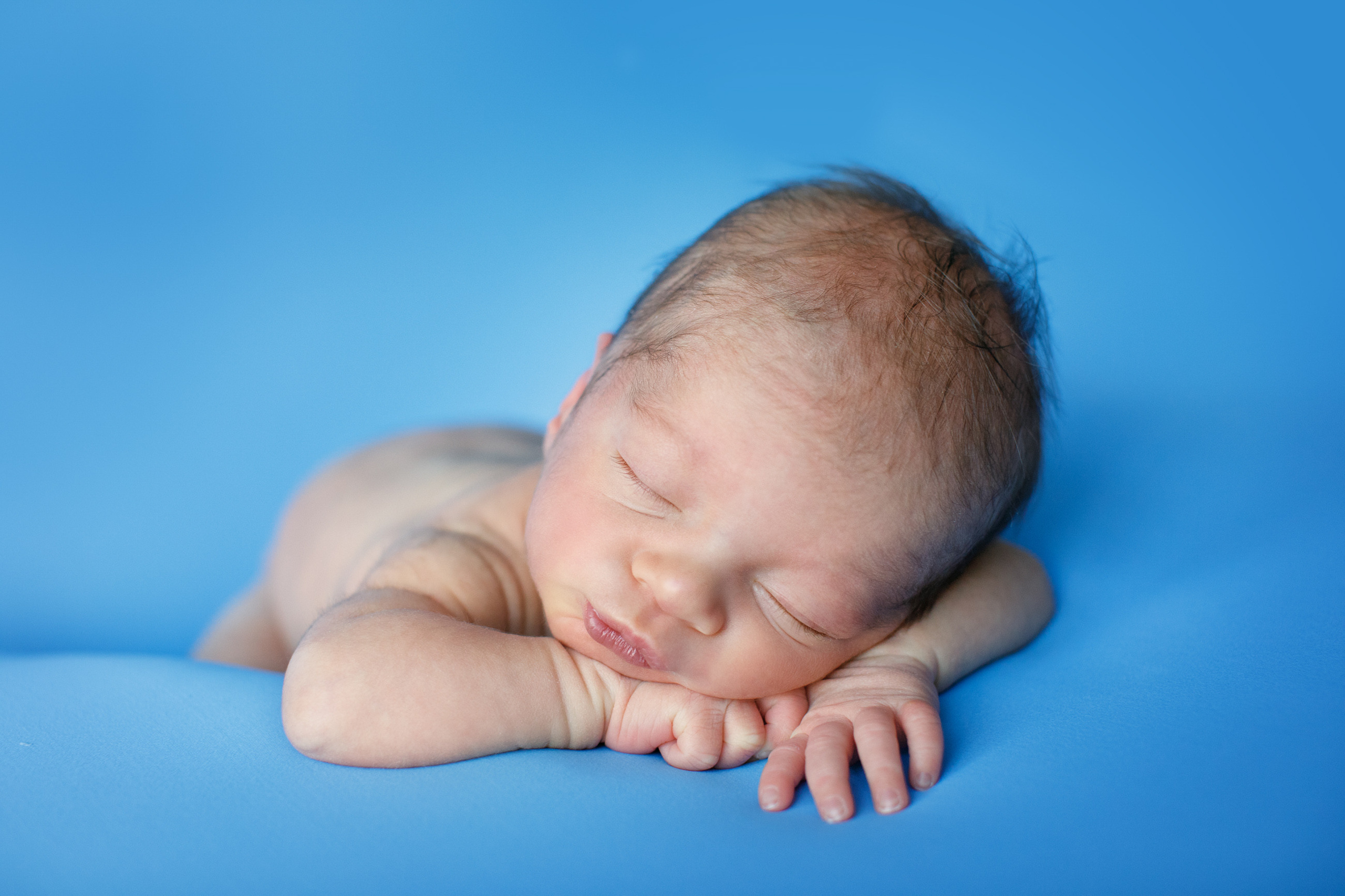 Newborn and Baby photos portfolio by Hills District Sydney photographer in Kellyville