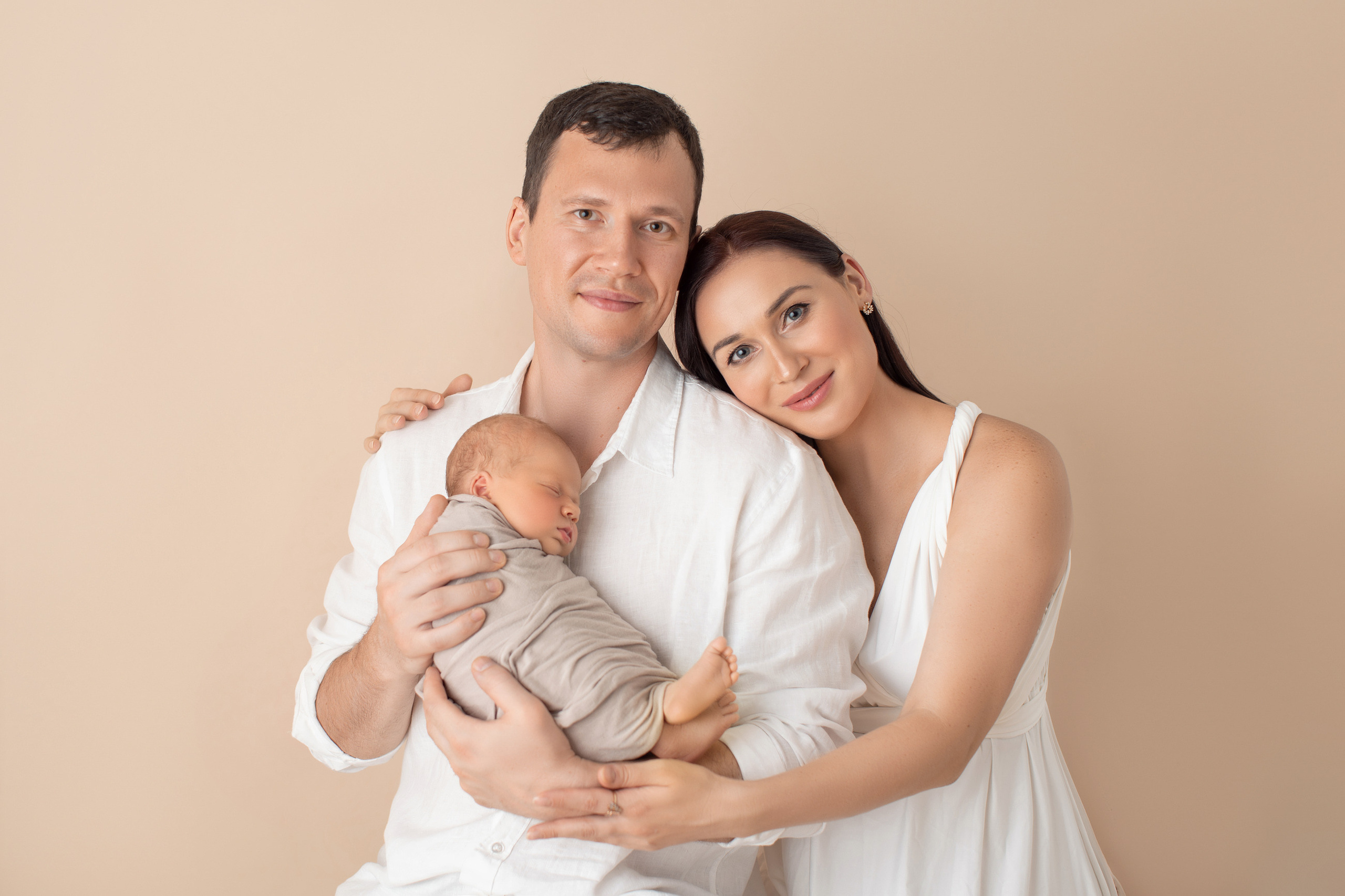 Newborn and Baby photos portfolio by Hills District Sydney photographer in Kellyville