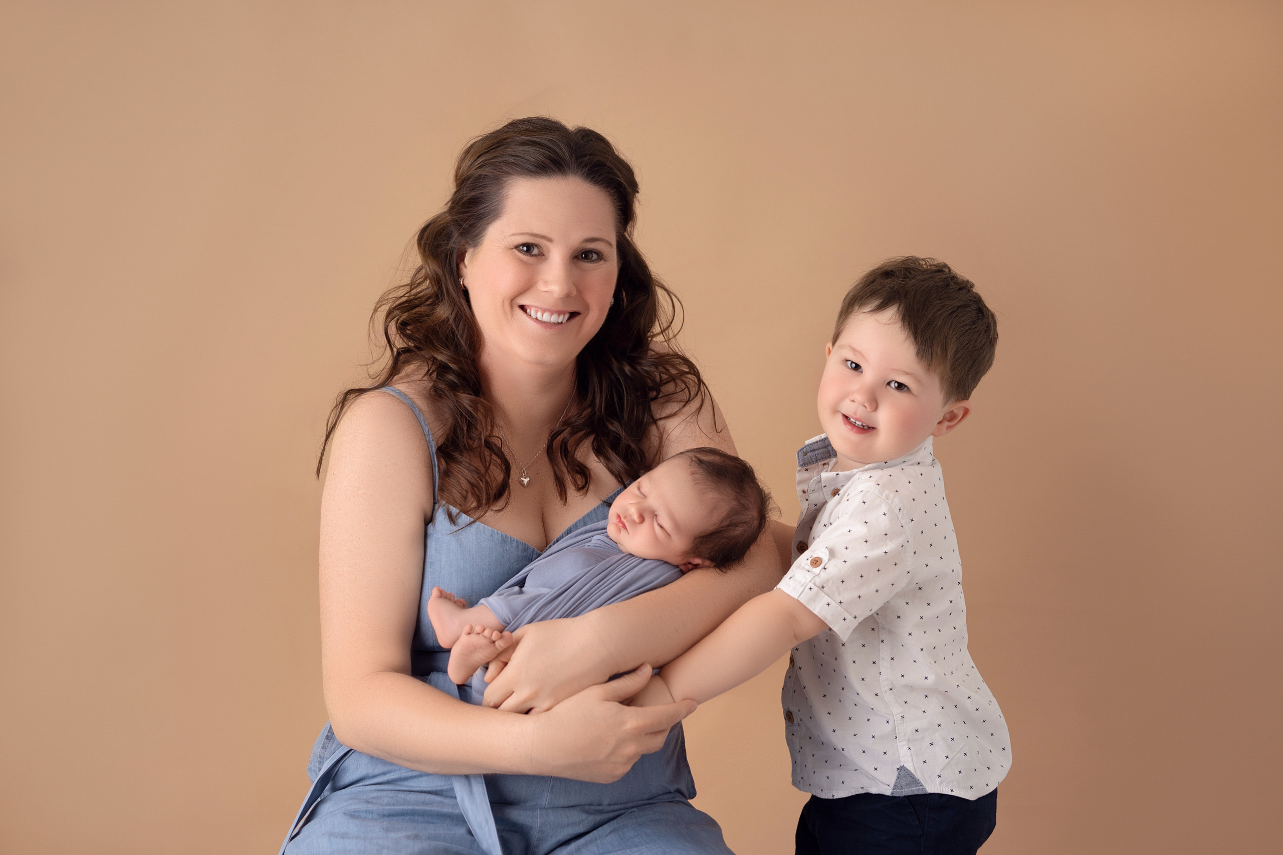 Newborn and Baby photos portfolio by Hills District Sydney photographer in Kellyville