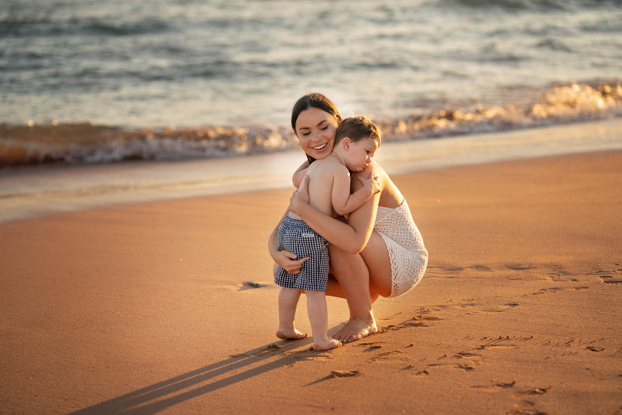 Sydney Maternity photographer Northern beaches, Long Reef. Family and Maternity Photography in Sydney, Hills District