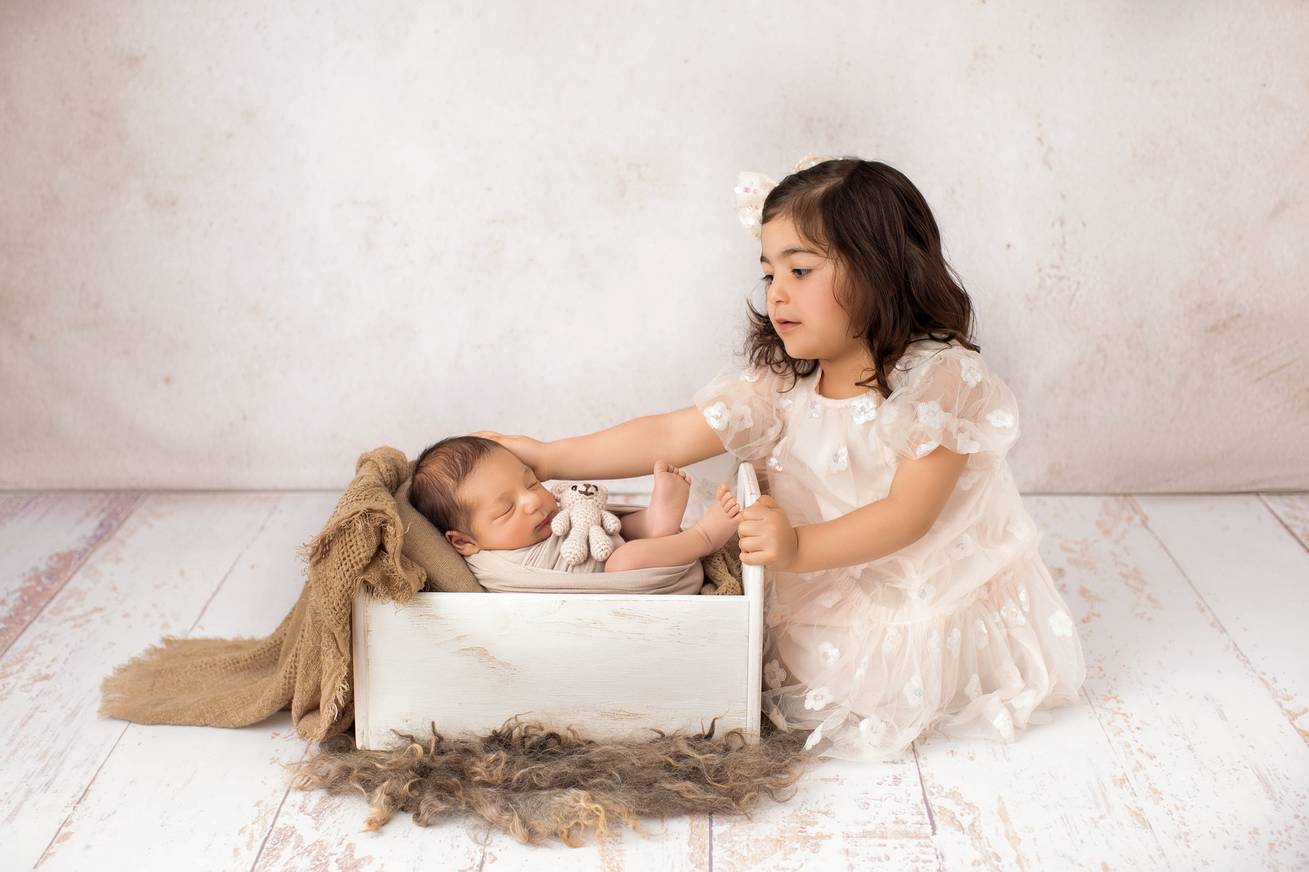 Newborn and Baby photos portfolio by Hills District Sydney photographer in Kellyville