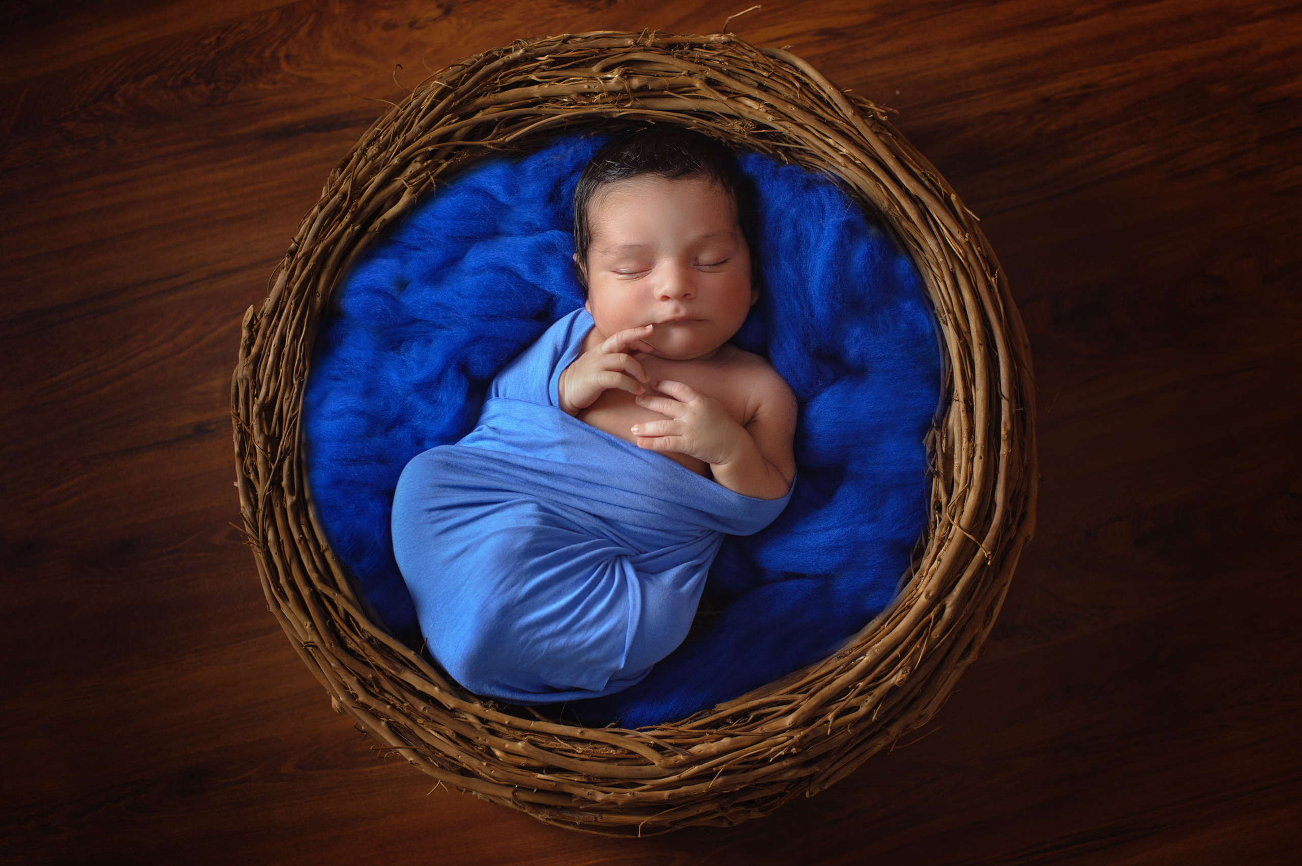 Newborn Photography Hills District Sydney. Family and Maternity Photography in Sydney, Hills District