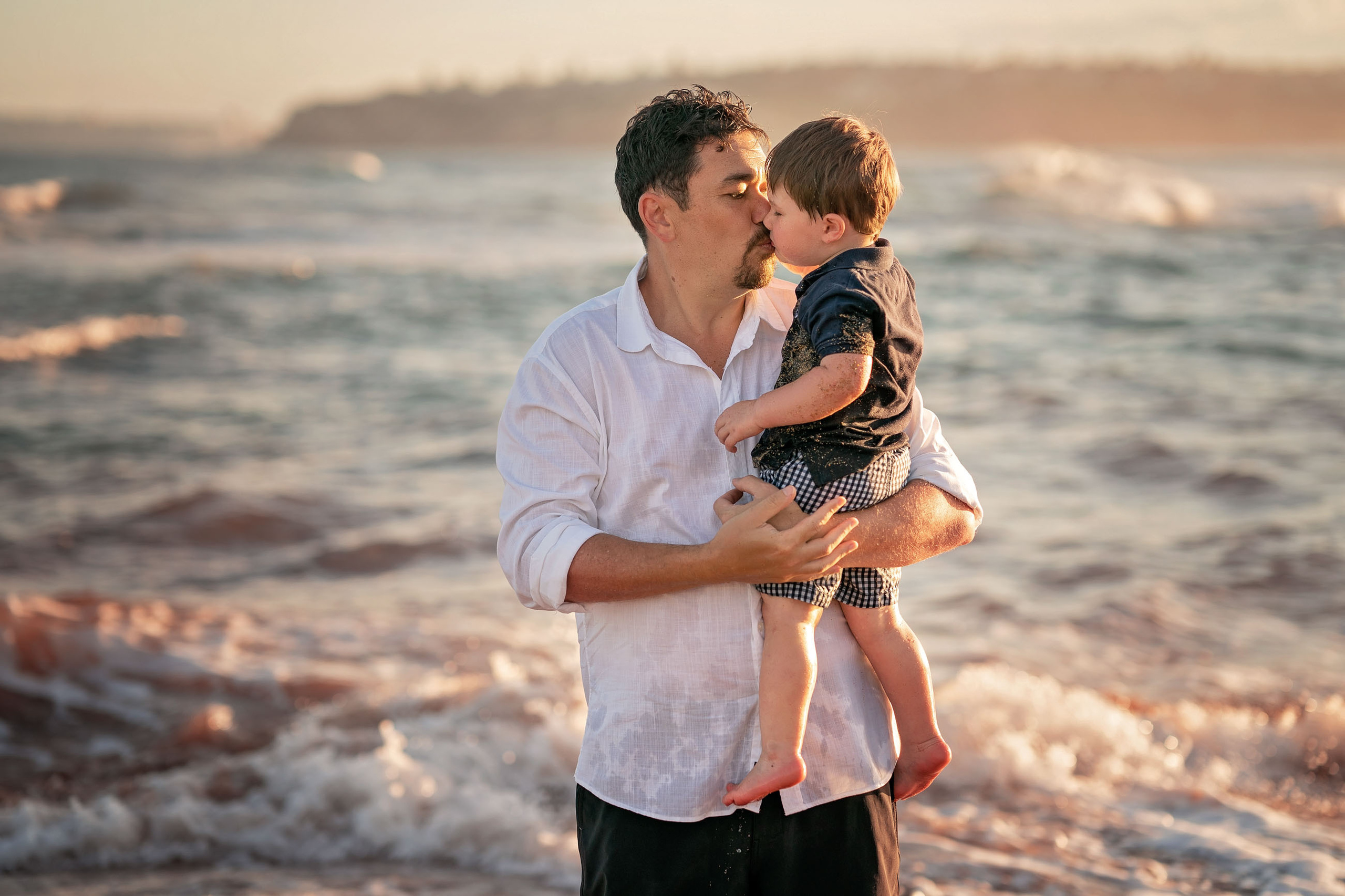 Sydney Maternity photographer Northern beaches, Long Reef. Family and Maternity Photography in Sydney, Hills District