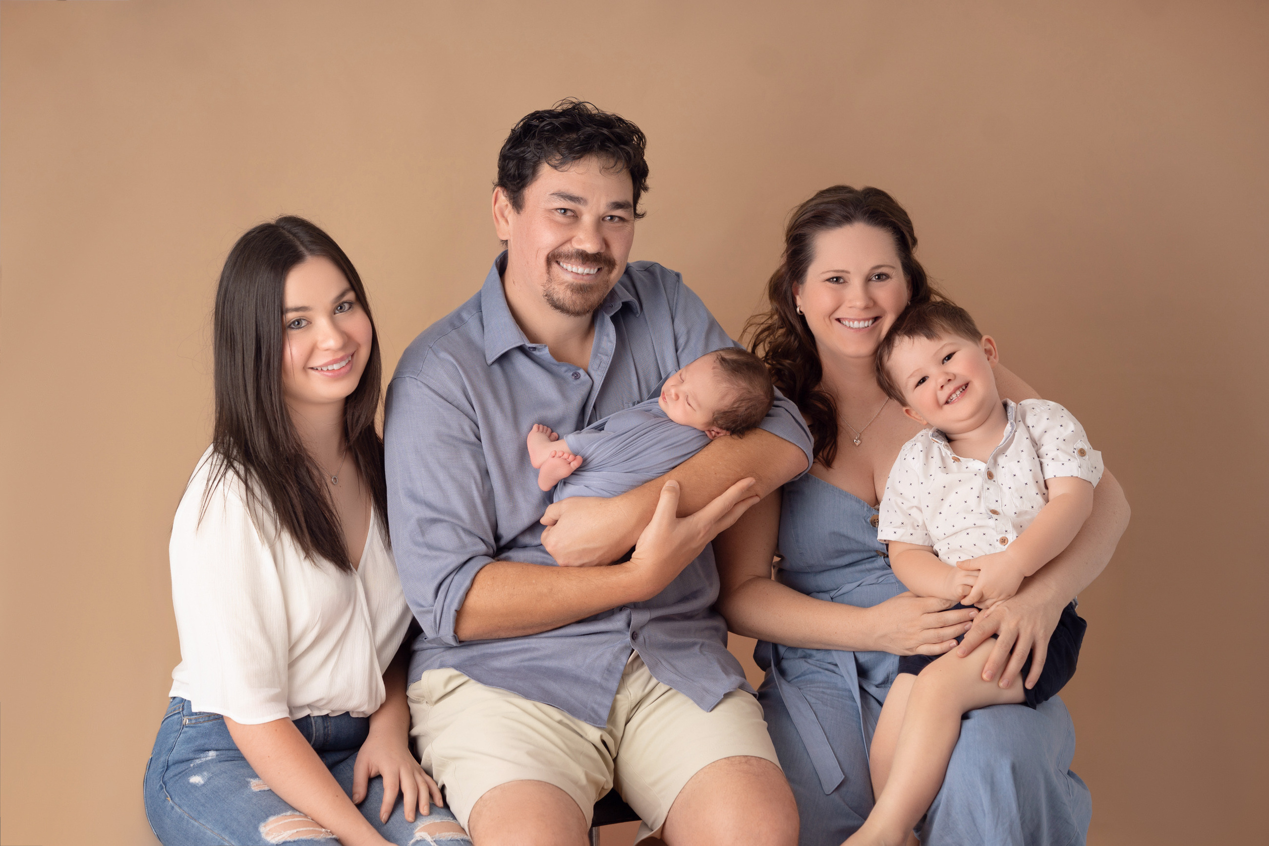 Newborn and Baby photos portfolio by Hills District Sydney photographer in Kellyville