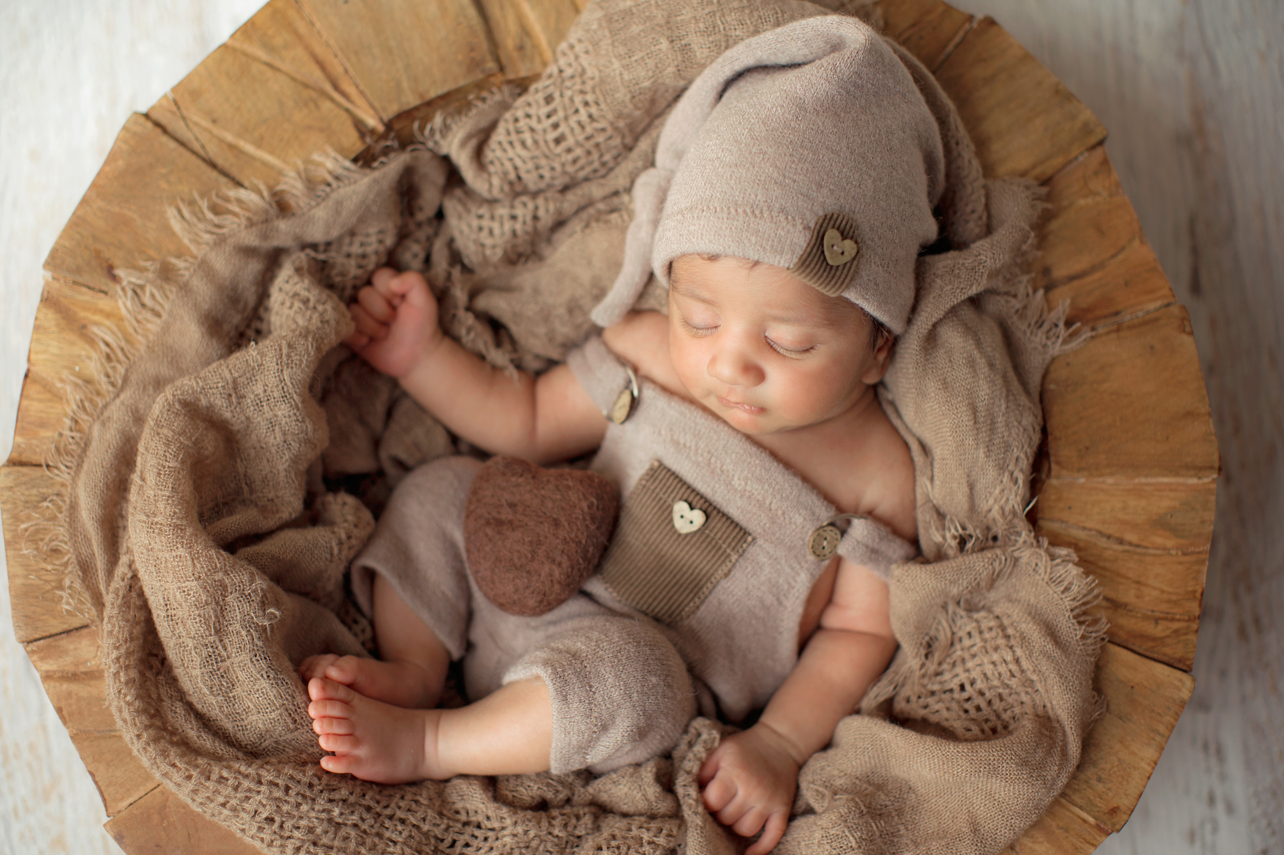 Newborn Photography Hills District Sydney, baby photographer studio Kellyville