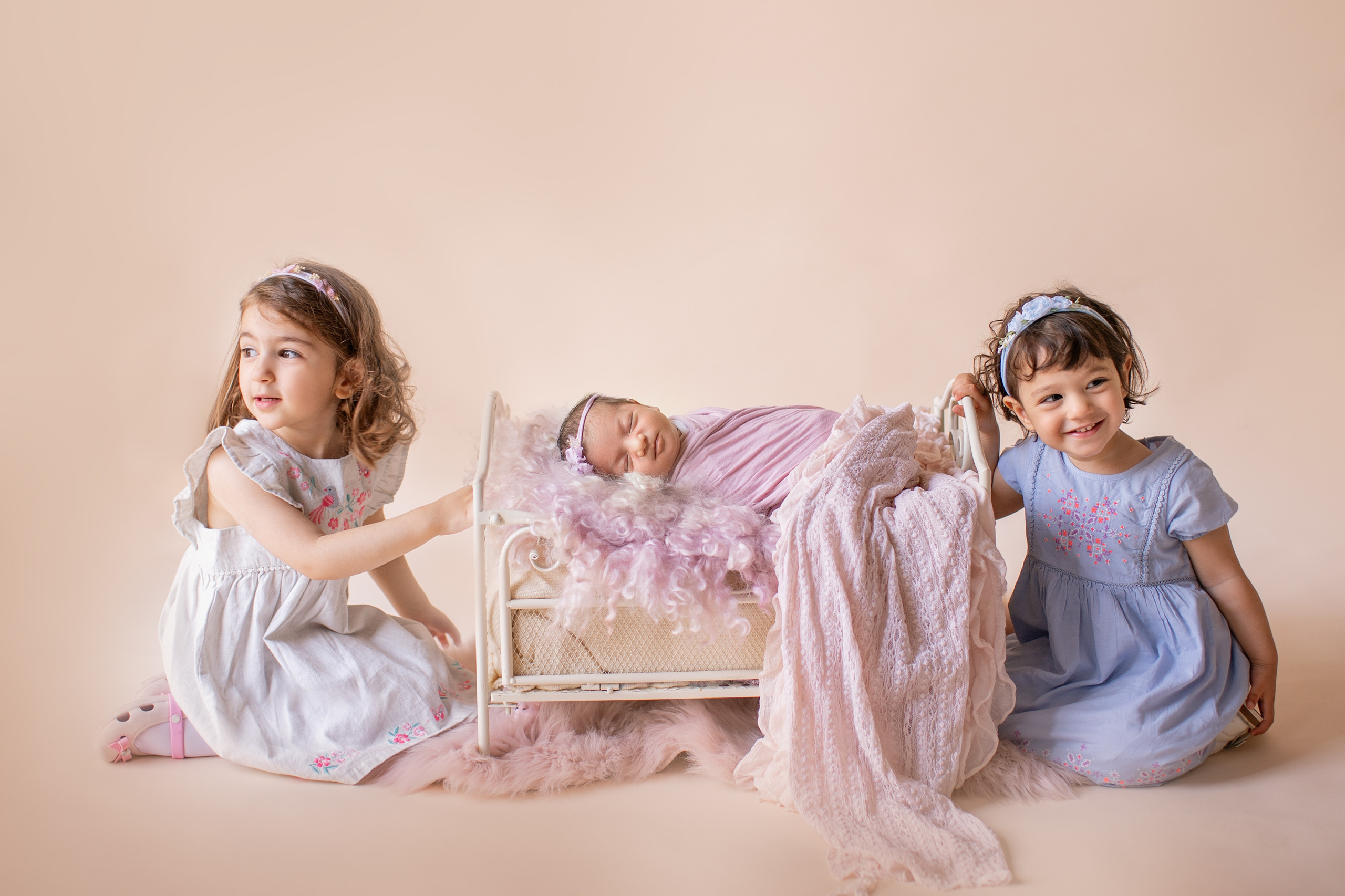 Newborn and Baby photos portfolio by Hills District Sydney photographer in Kellyville