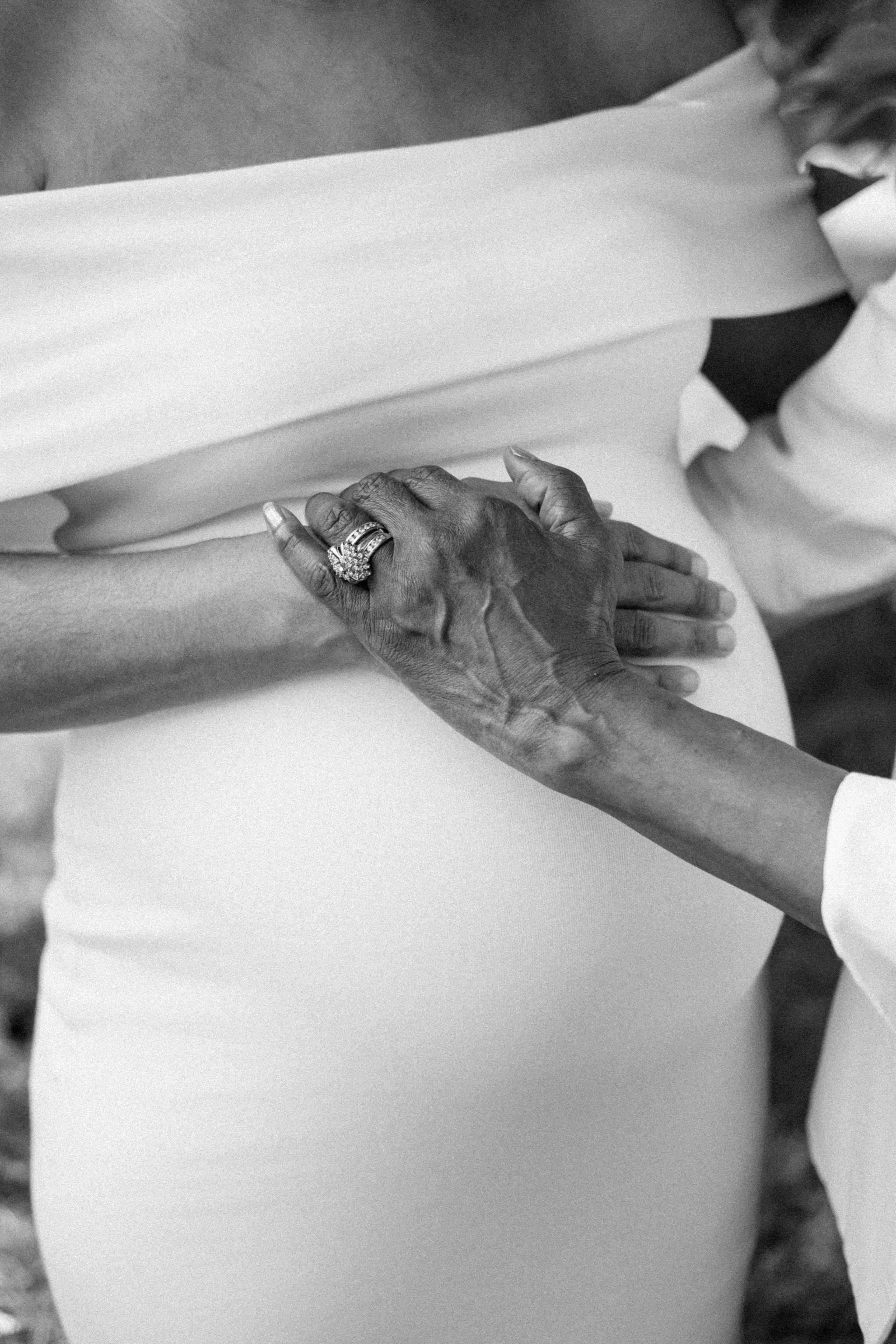 Richmond, VA Maternity Photographer | Editorial & Documentary Portraits. Family Photographer Richmond VA | Anna Dobrovolskaia