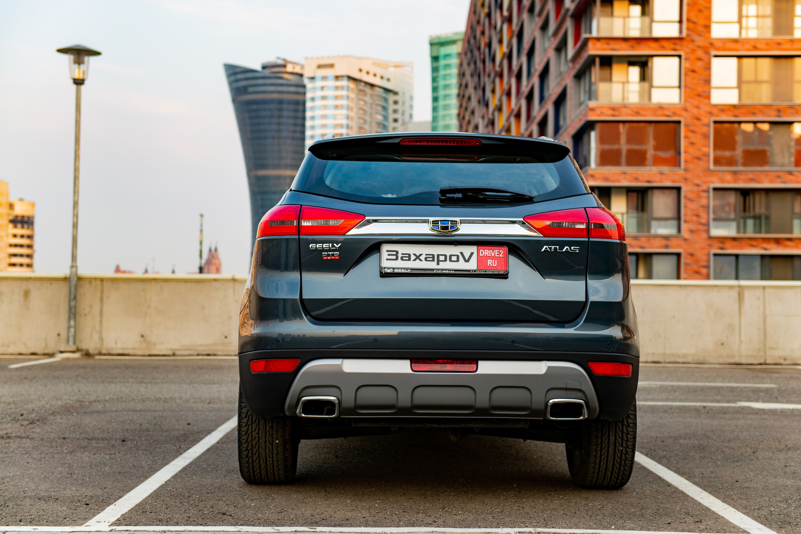 Фотосъемка автомобиля Geely Atlas. ФОТОГРАФ МЕКСИКА КИНТАНА-РОО