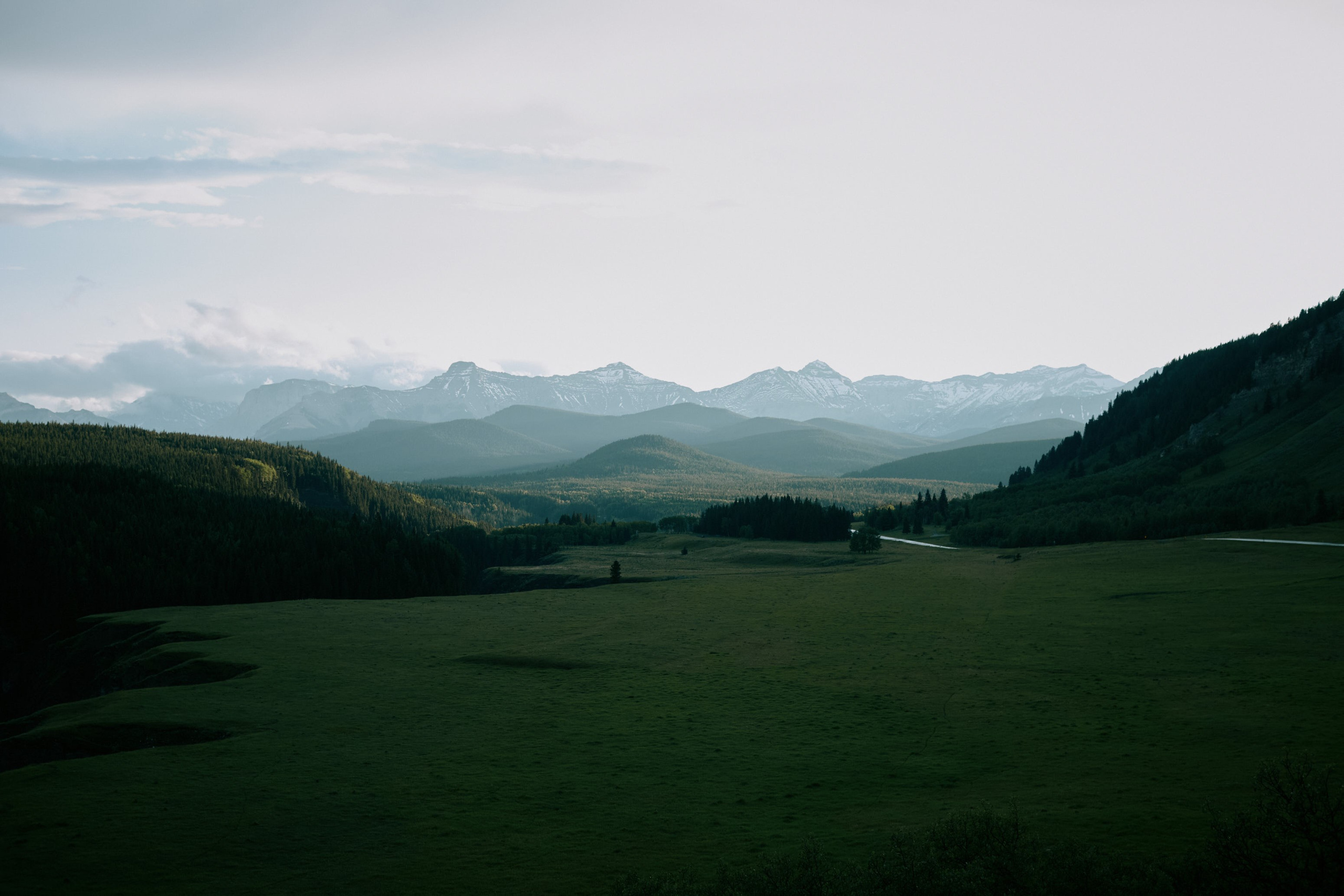 Bighorn Lookout, Kananaskis. Location131 | Vancouver Photographer for Fashion, Portraits, Events and More Across Canada| YVR — Vlad Li